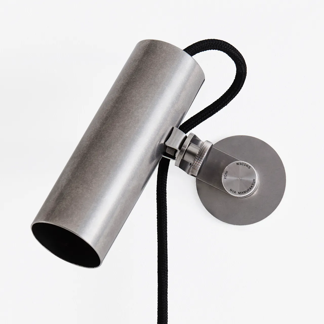 Atlas vägglampa