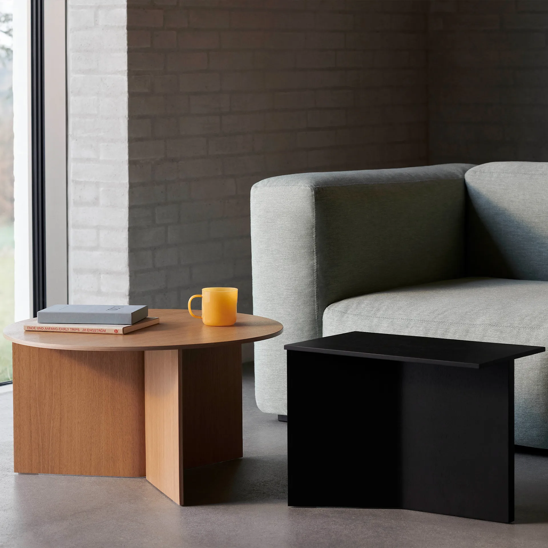Slit soffbord Oblong - HAY - NO GA