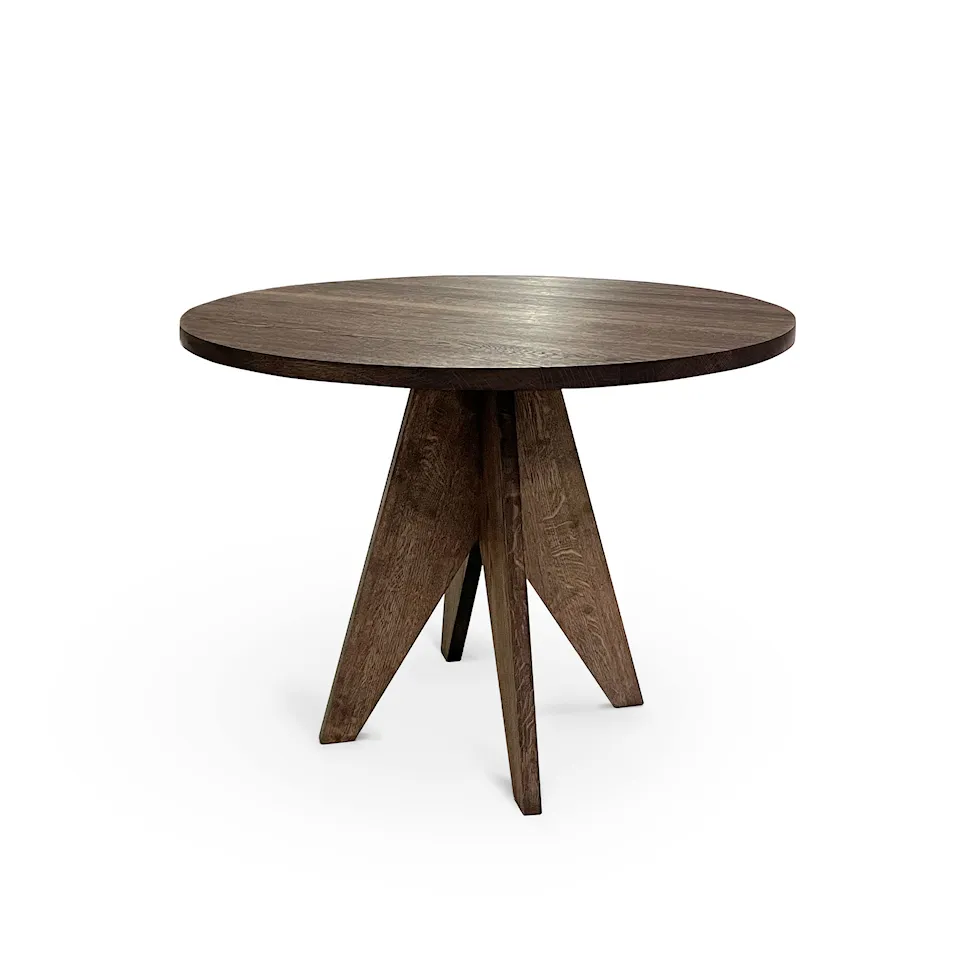 Pose Table Round 140 Smoked Oak