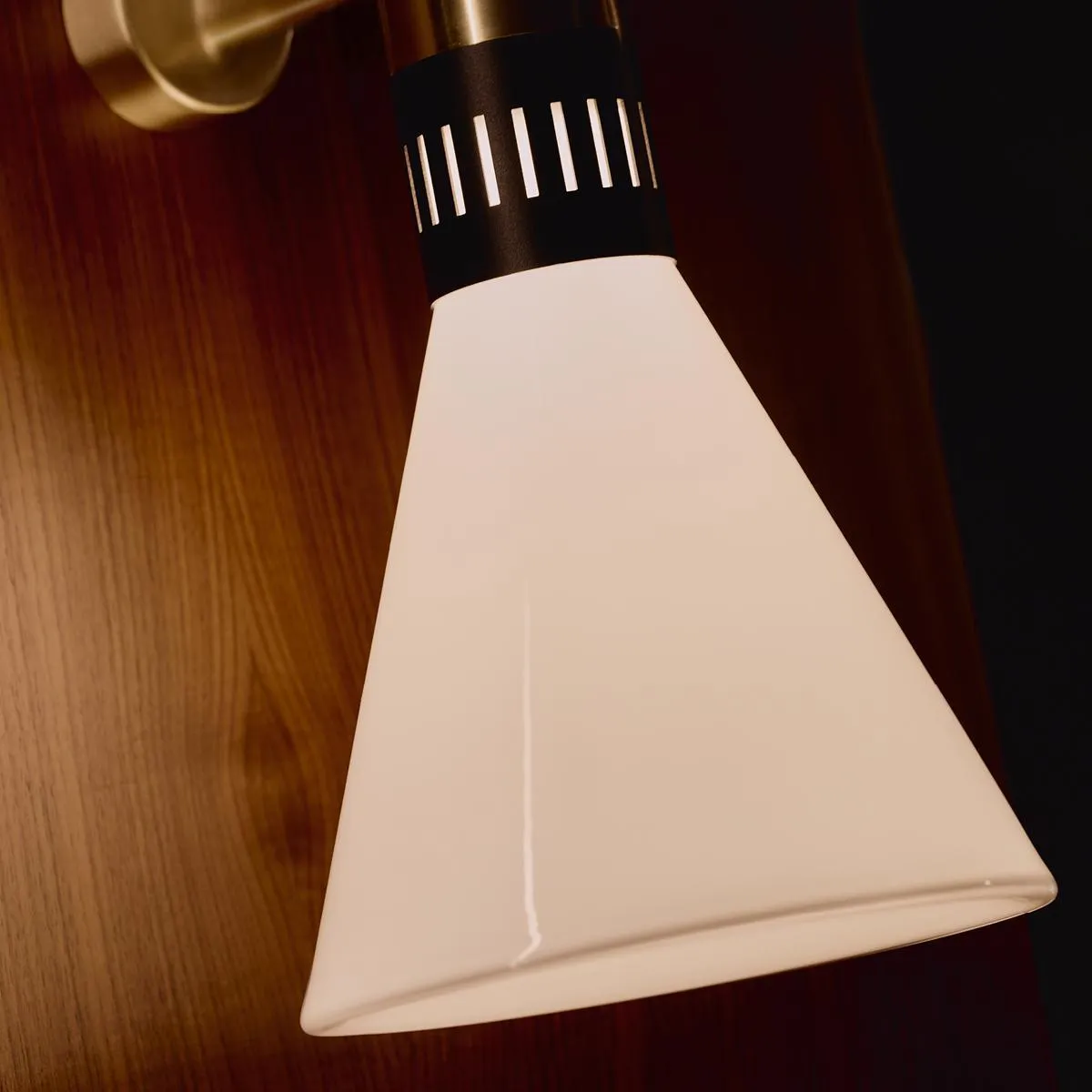 Cono Phase-Cut vägglampa - 2