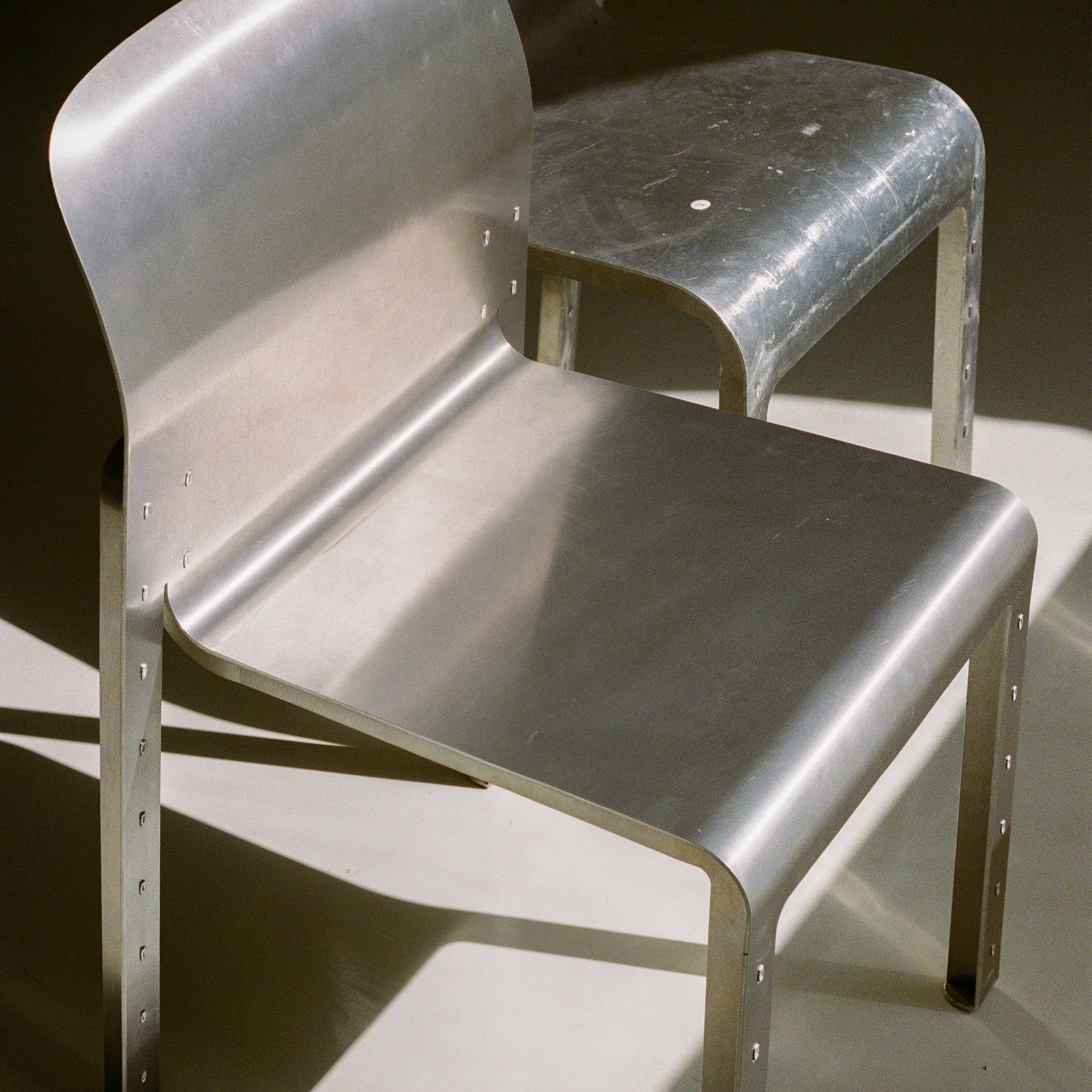 Rivet matstol - 11