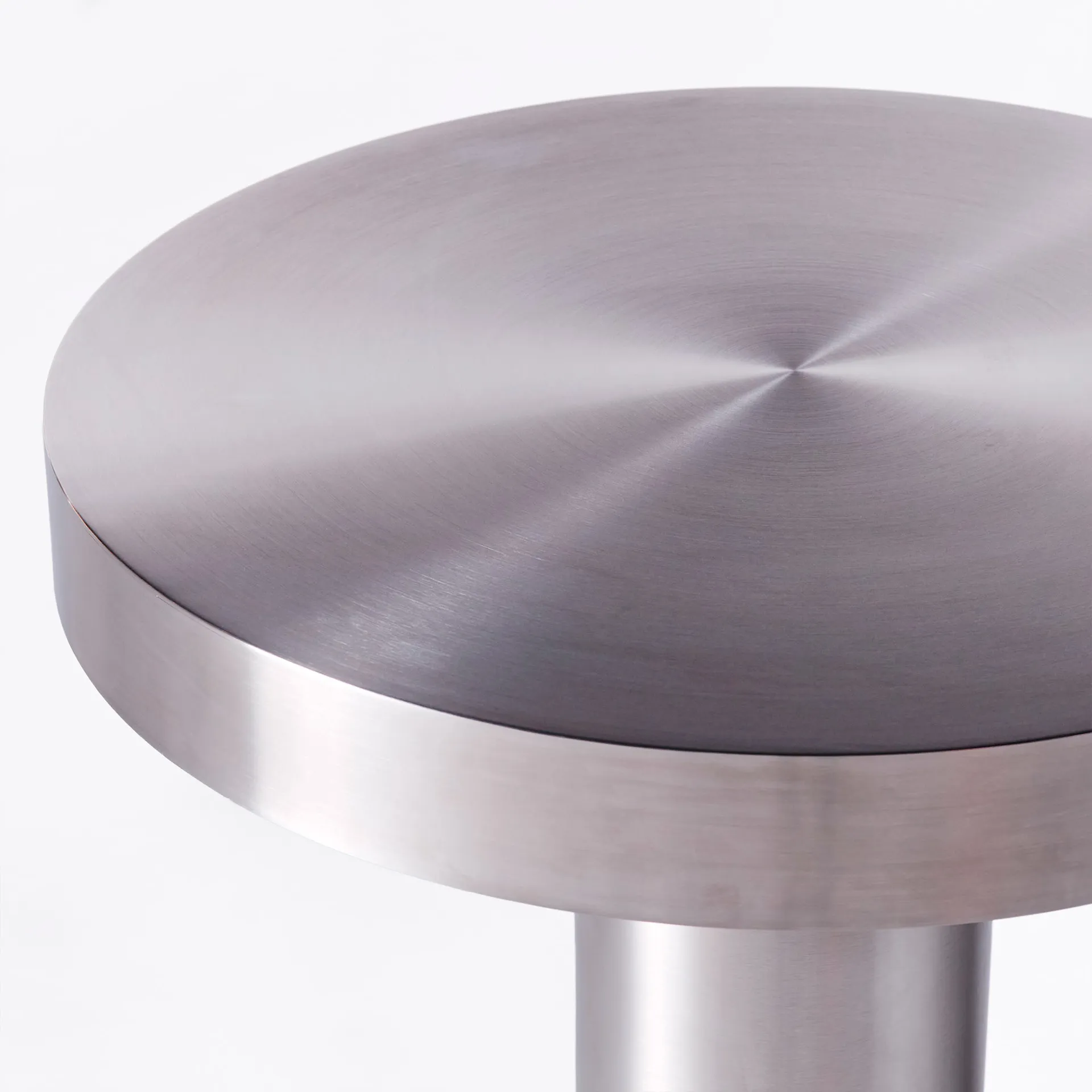 Cufflink Side Table - Dusty Deco - Edin & Lina Kjellvertz - NO GA