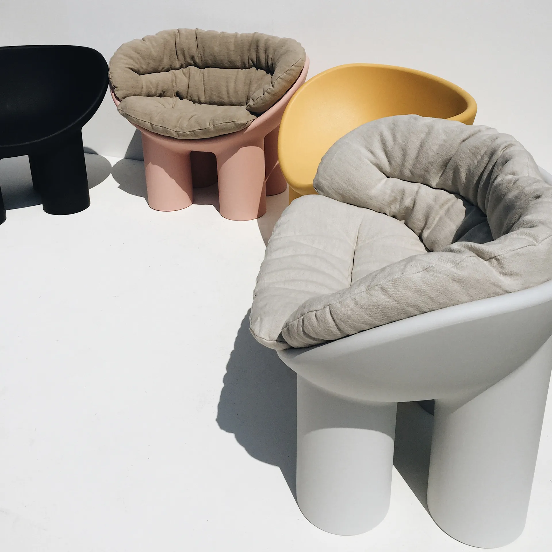 Roly Poly Armchair - Driade - Faye Toogood  - NO GA