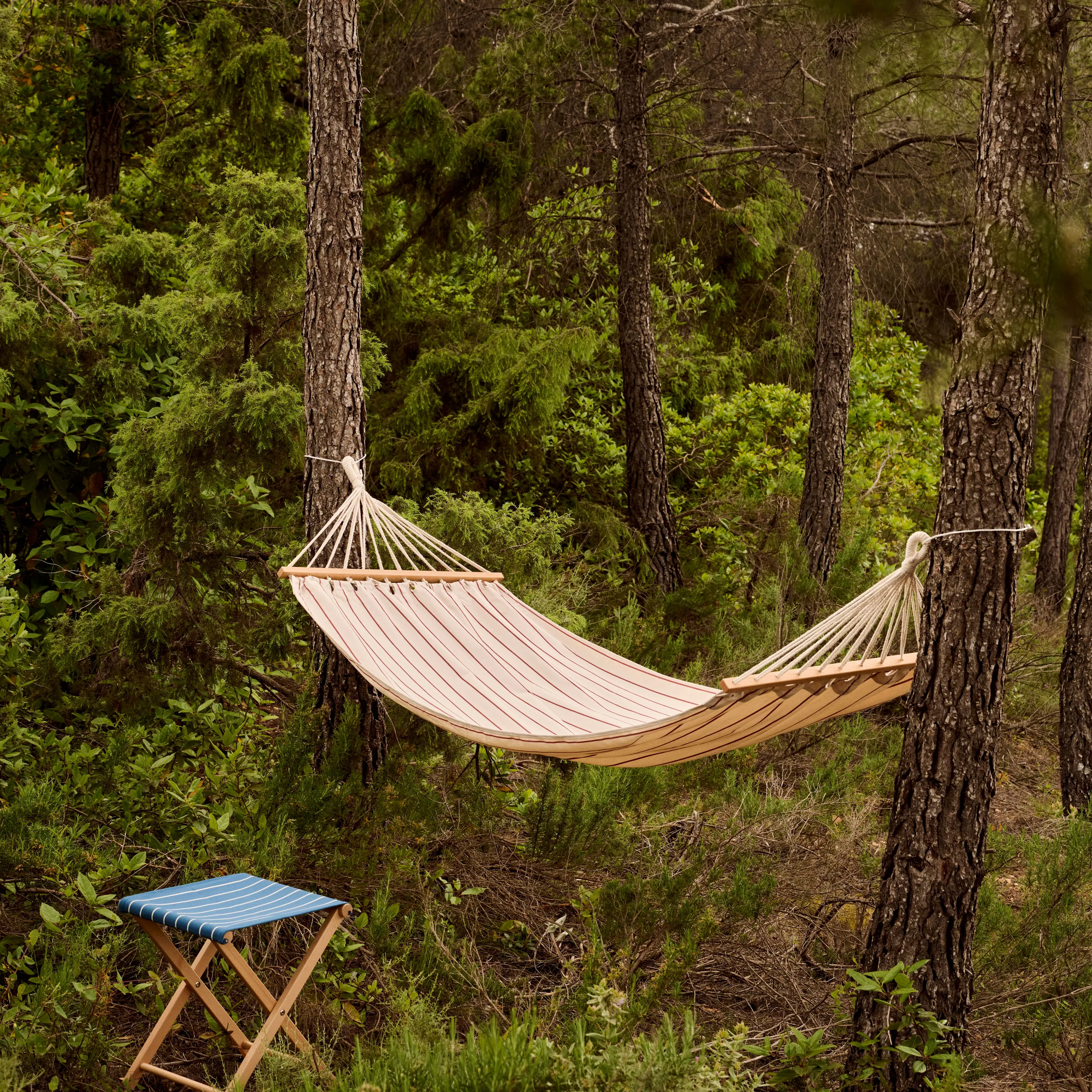 Outdoor Market Hammock - 2