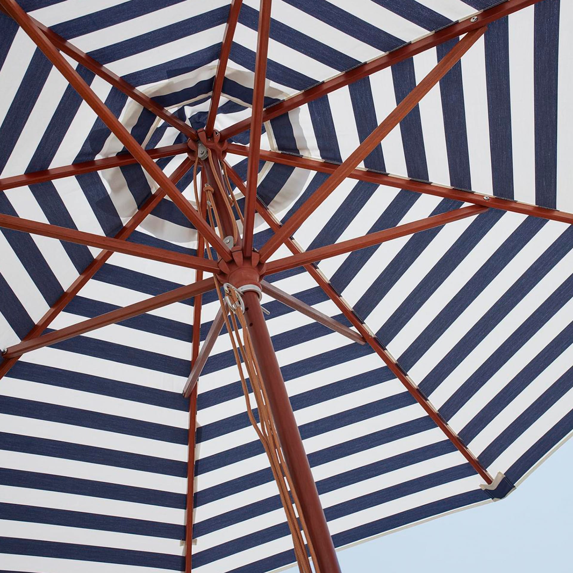 Messina Round Umbrella Stripes - Fritz Hansen - NO GA