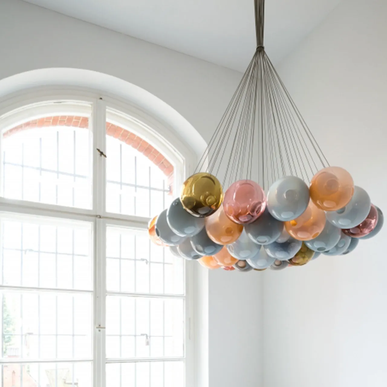 28.19 cluster pendant