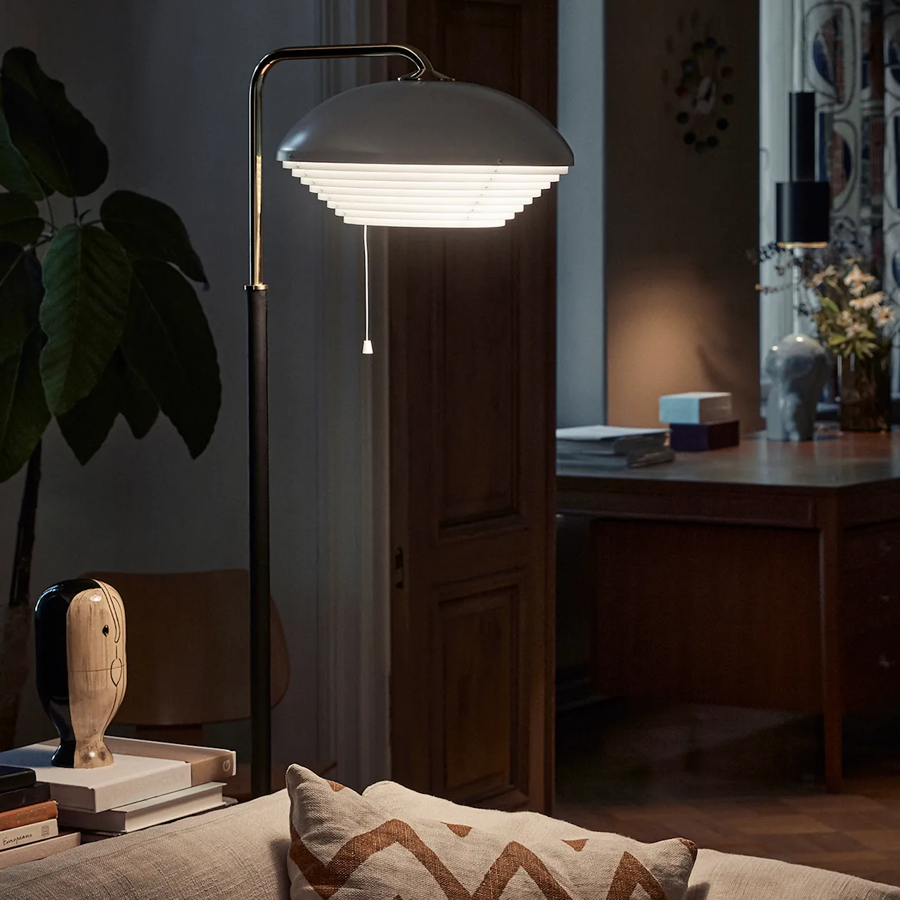 A811 golvlampa