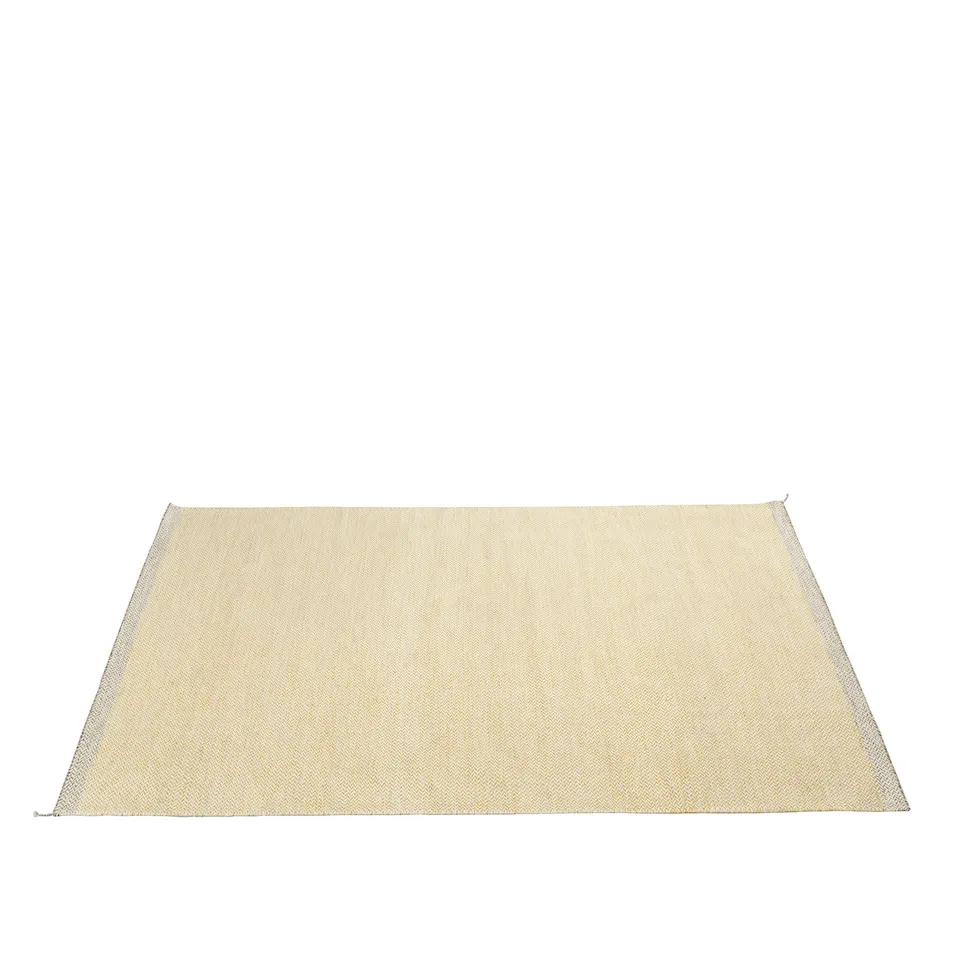 Ply rug yellow