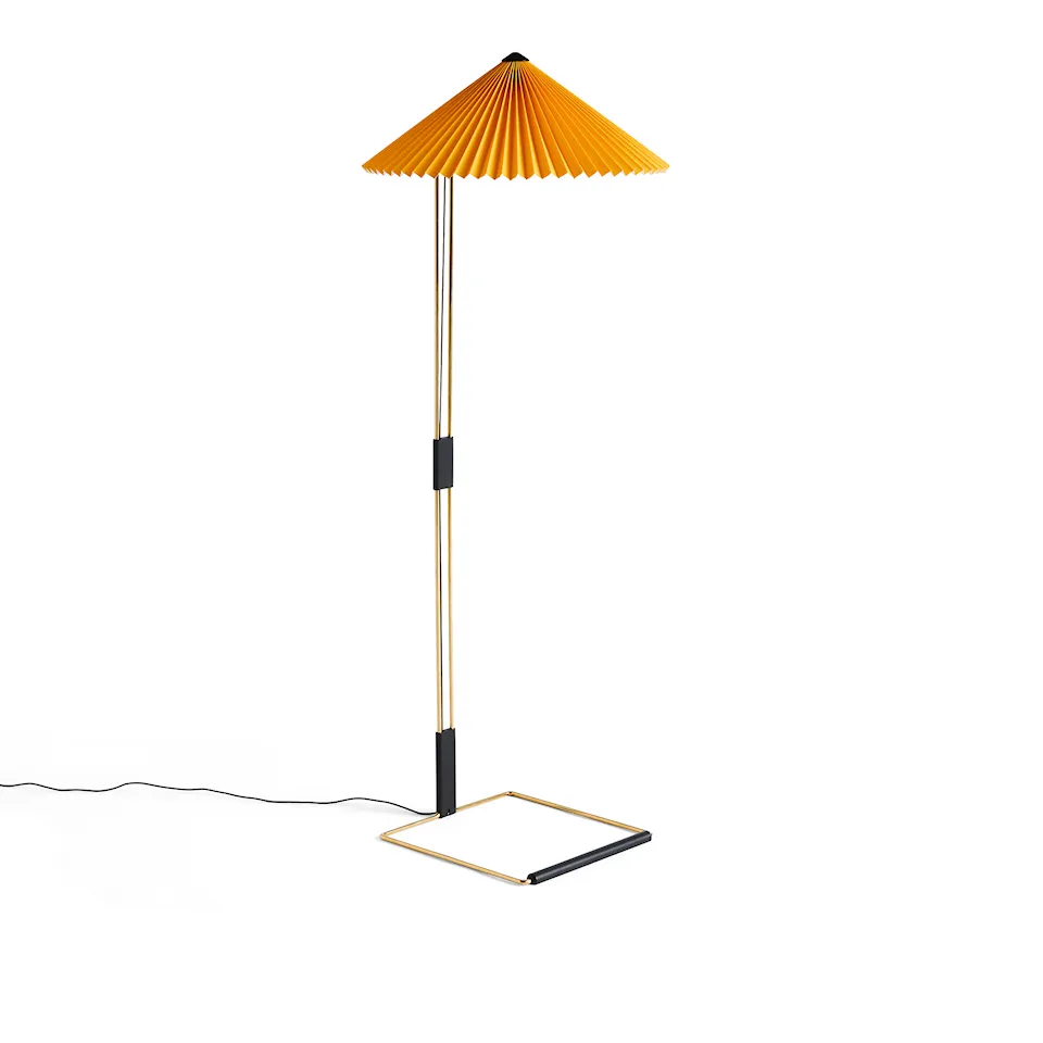 Matin golvlampa