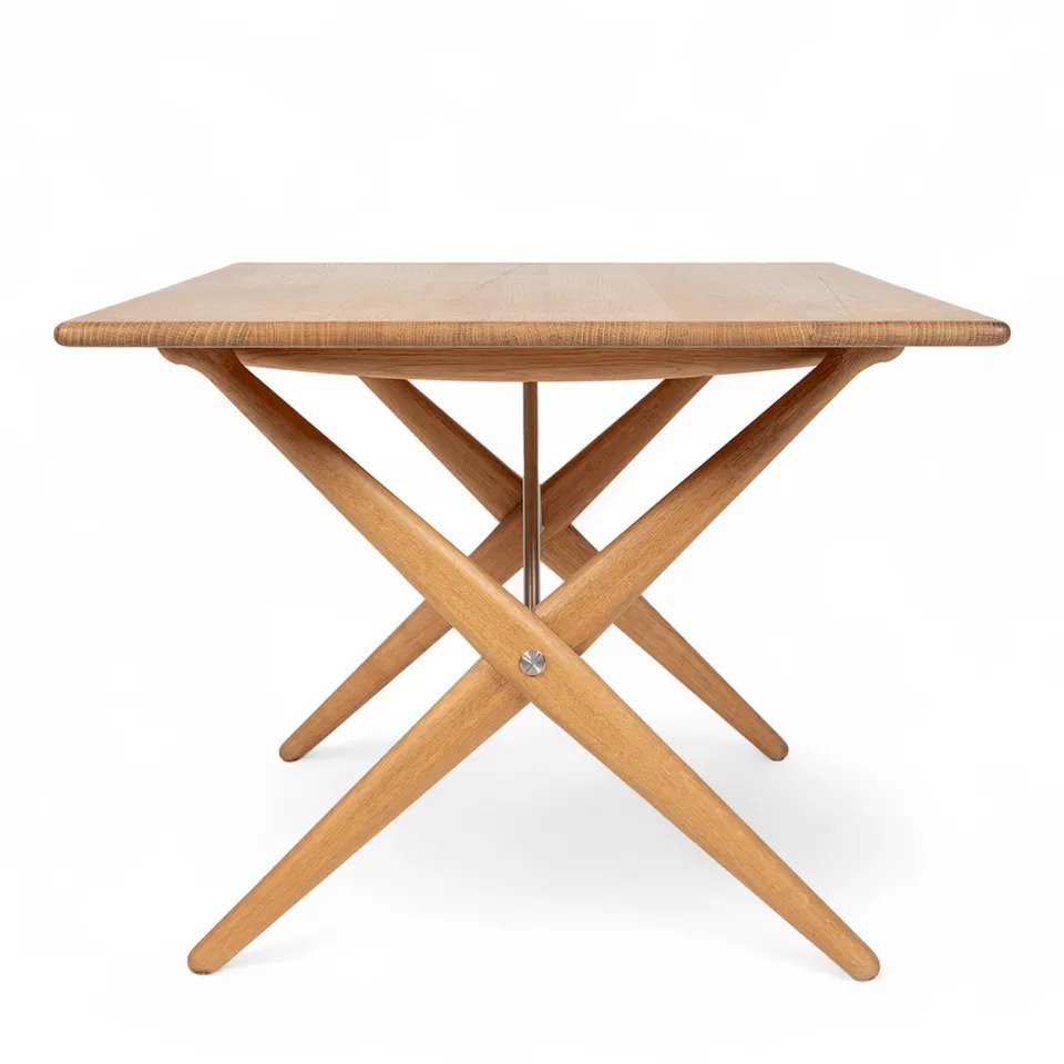 PP84 Cross Legged Coffe Table soffbord