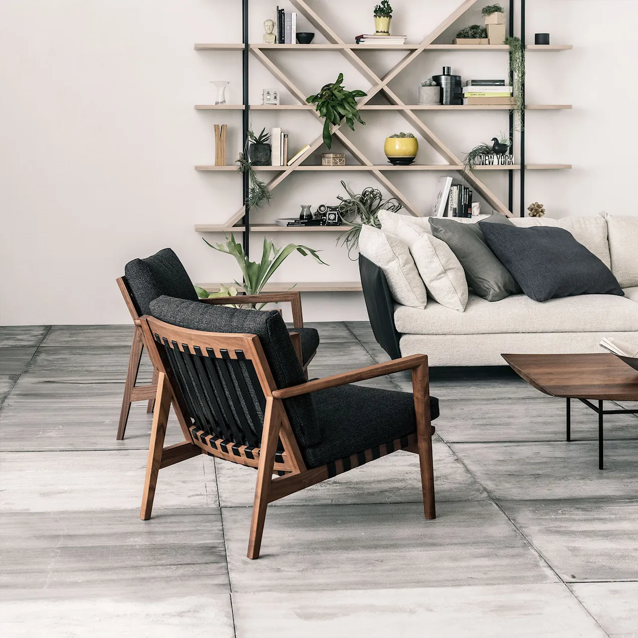 Blava Easy Chair