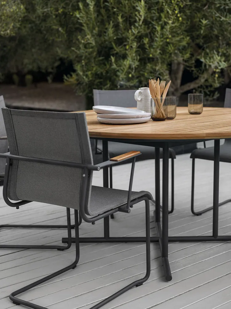 Whirl Teak Table 150 cm - 4