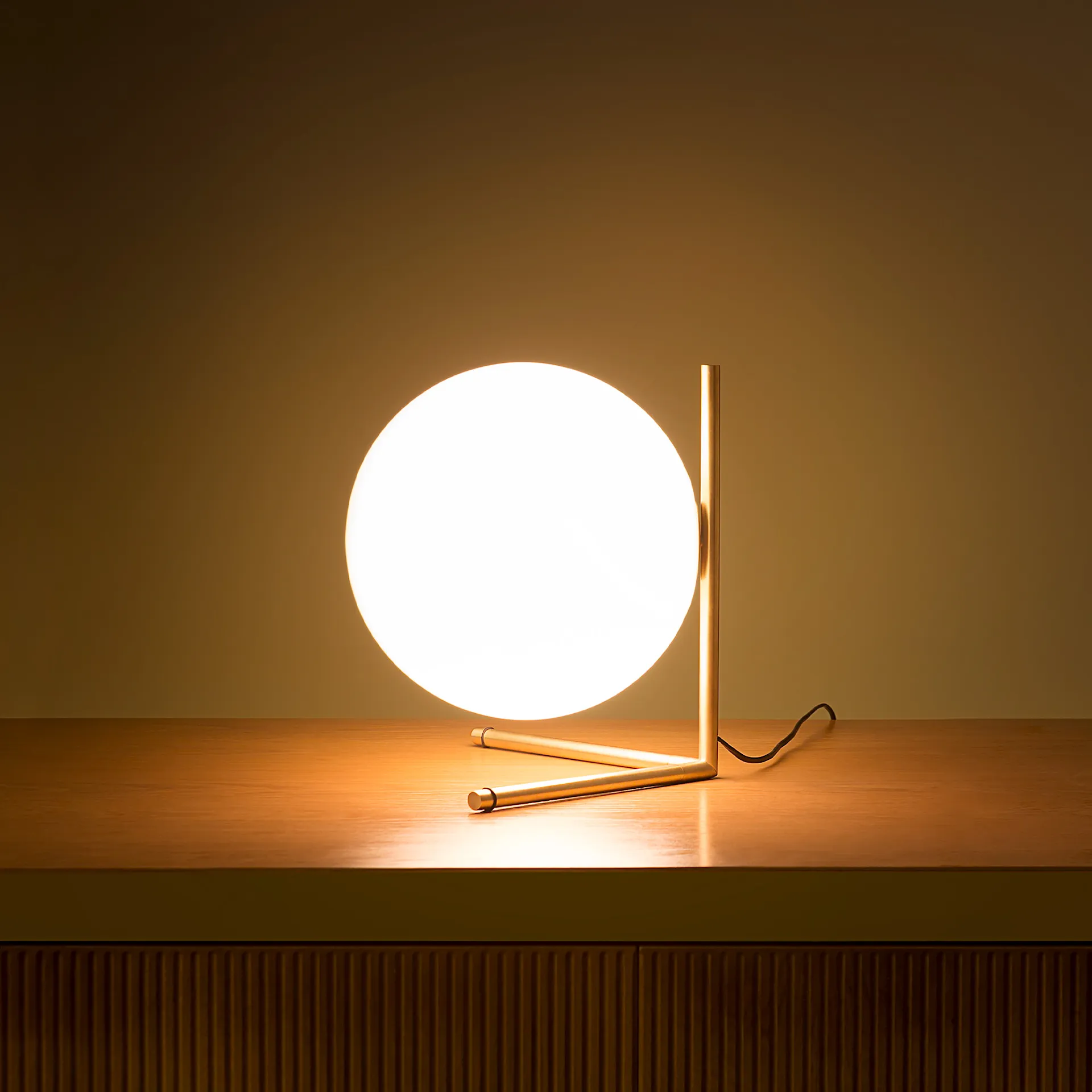 IC T3 bordslampa - Flos - Michael Anastassiades - NO GA