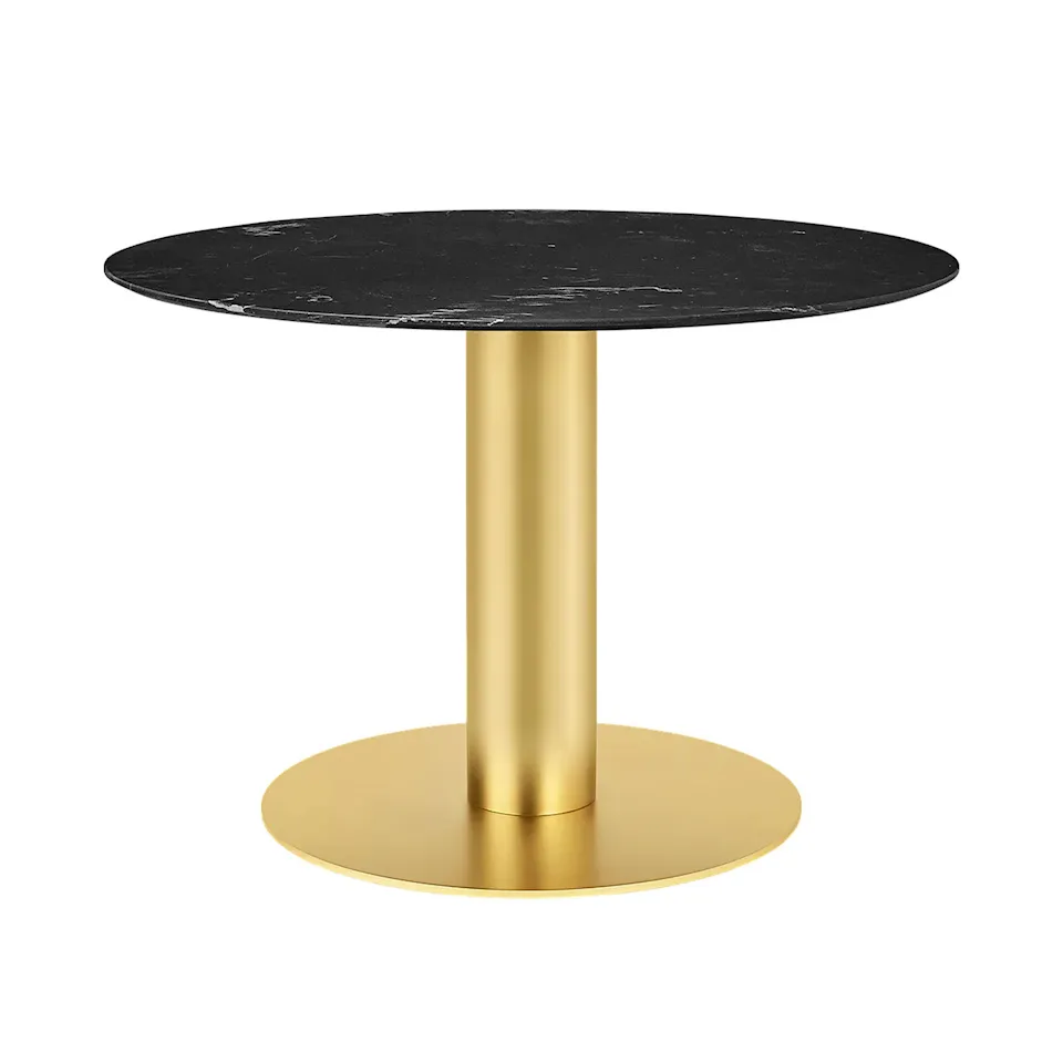 GUBI 2.0 Dining Table, Ø 110 cm, Skiva: Marmor - Nero Marquina, Bas: Mässing