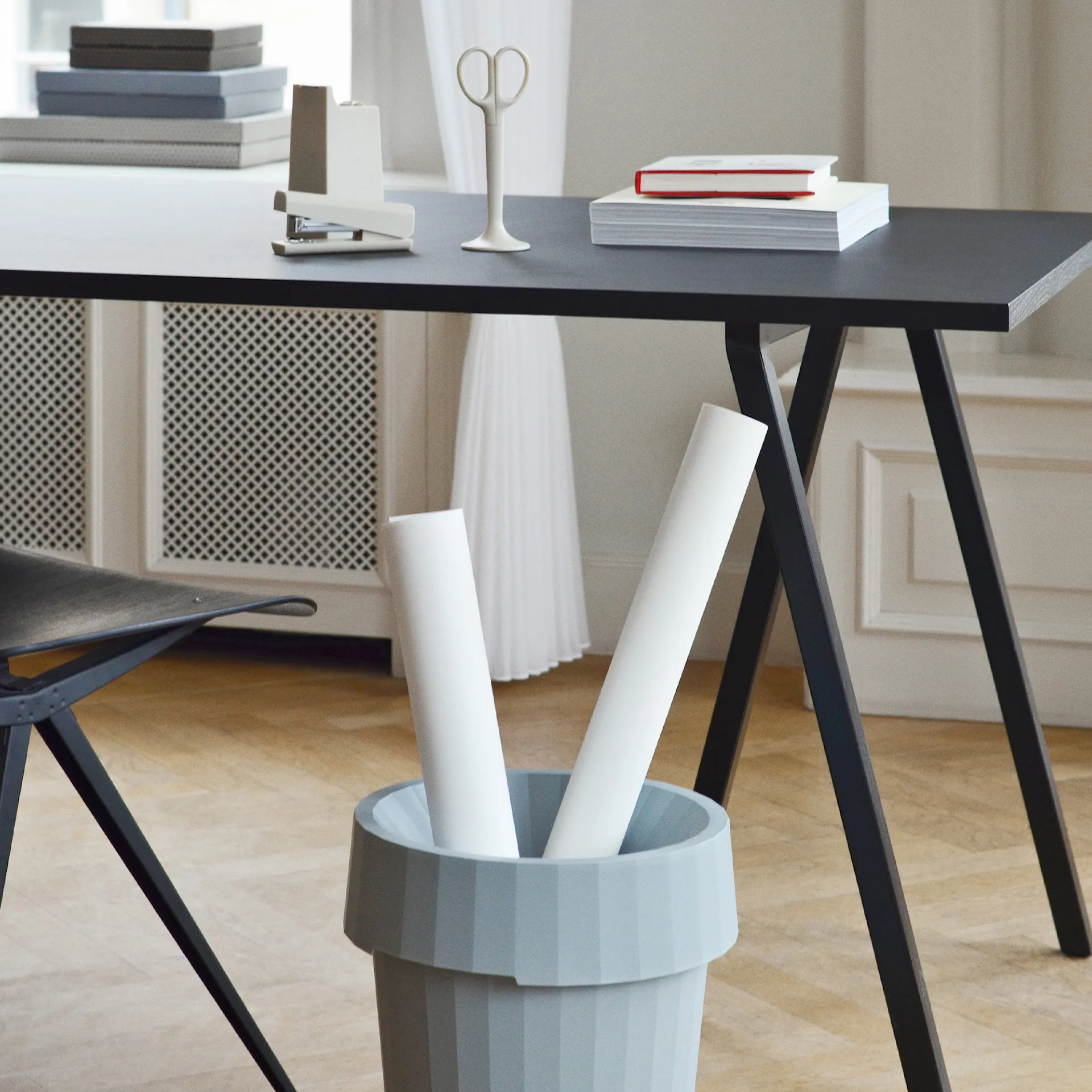 Loop Stand bord med förstärkningsskiva 160 cm - HAY - NO GA