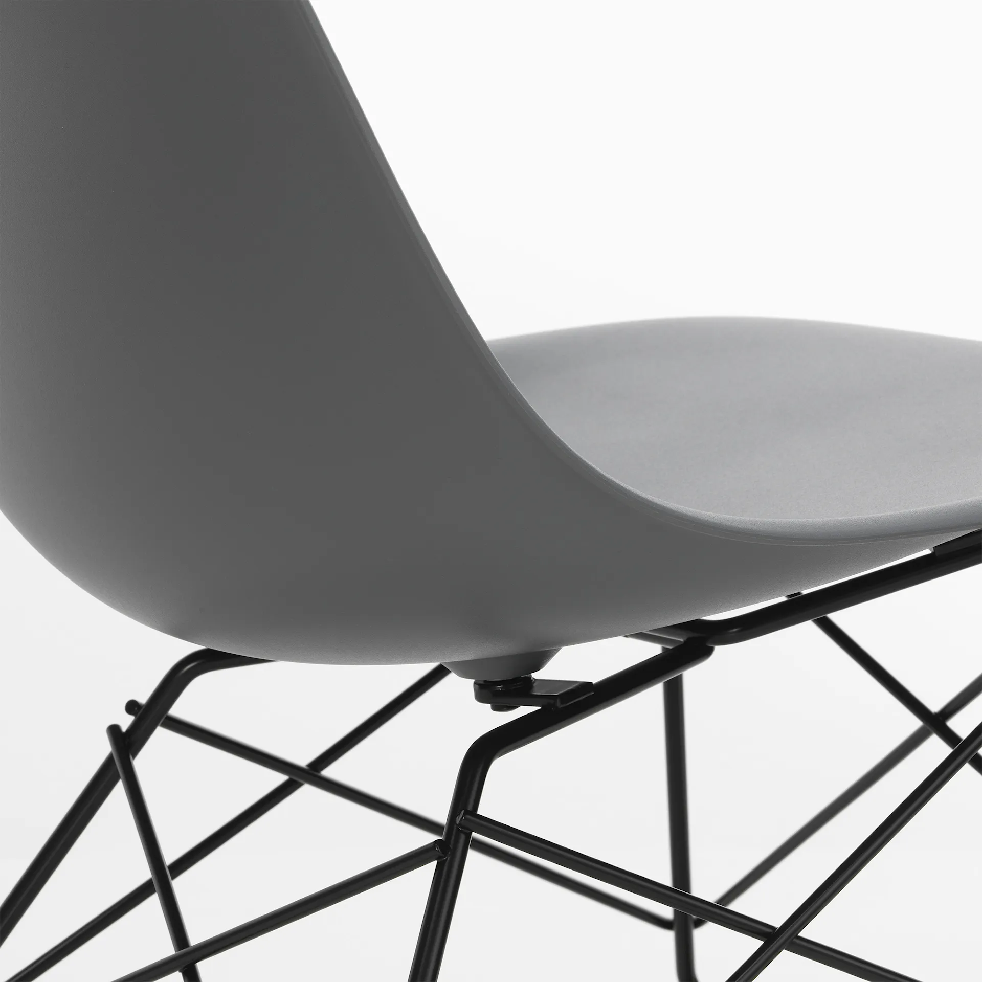 Eames RE Plastic Side Chair LSR stol White - Vitra - Charles & Ray Eames - NO GA