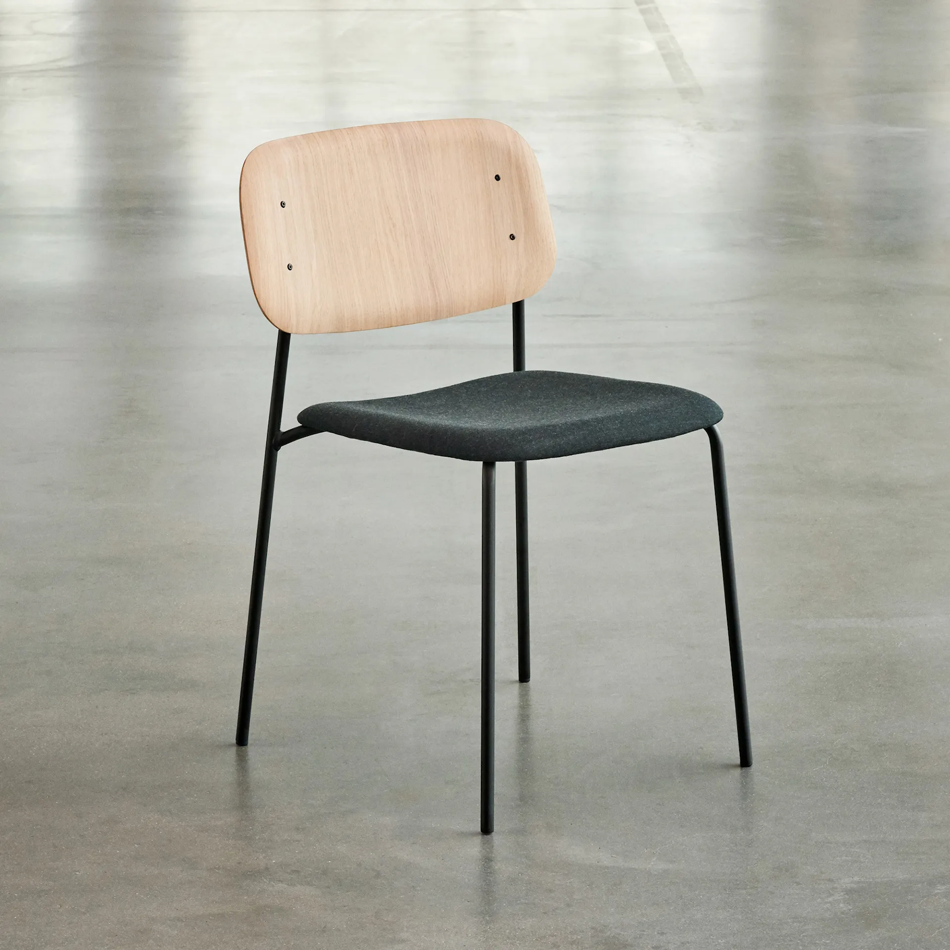 Soft Edge 40 stol Black - HAY - Iskos-Berlin - NO GA