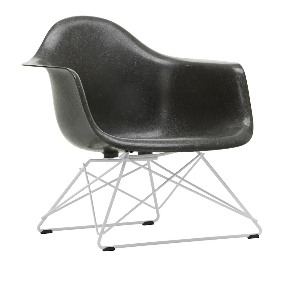 Eames Fiberglass Armchair LAR fåtölj
