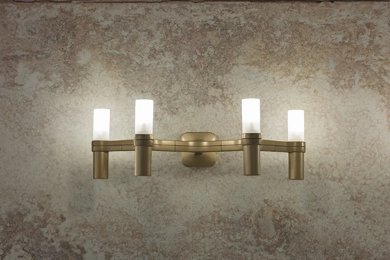 Crown vägglampa
