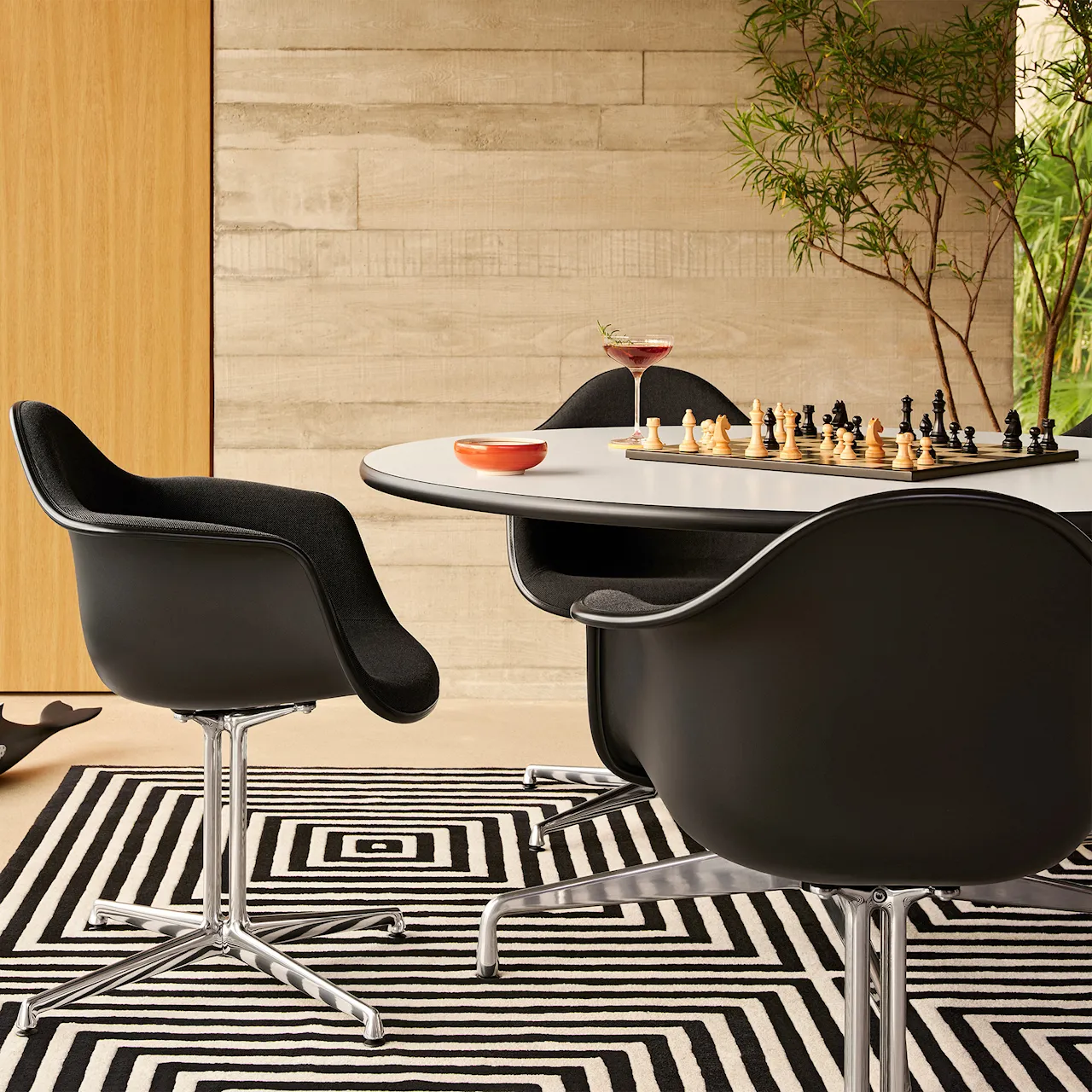 Eames Segmented Tables Dining matbord 240 cm