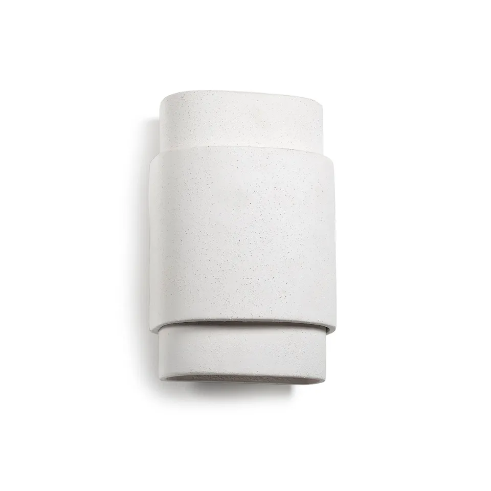 Vägglampa beige pierre