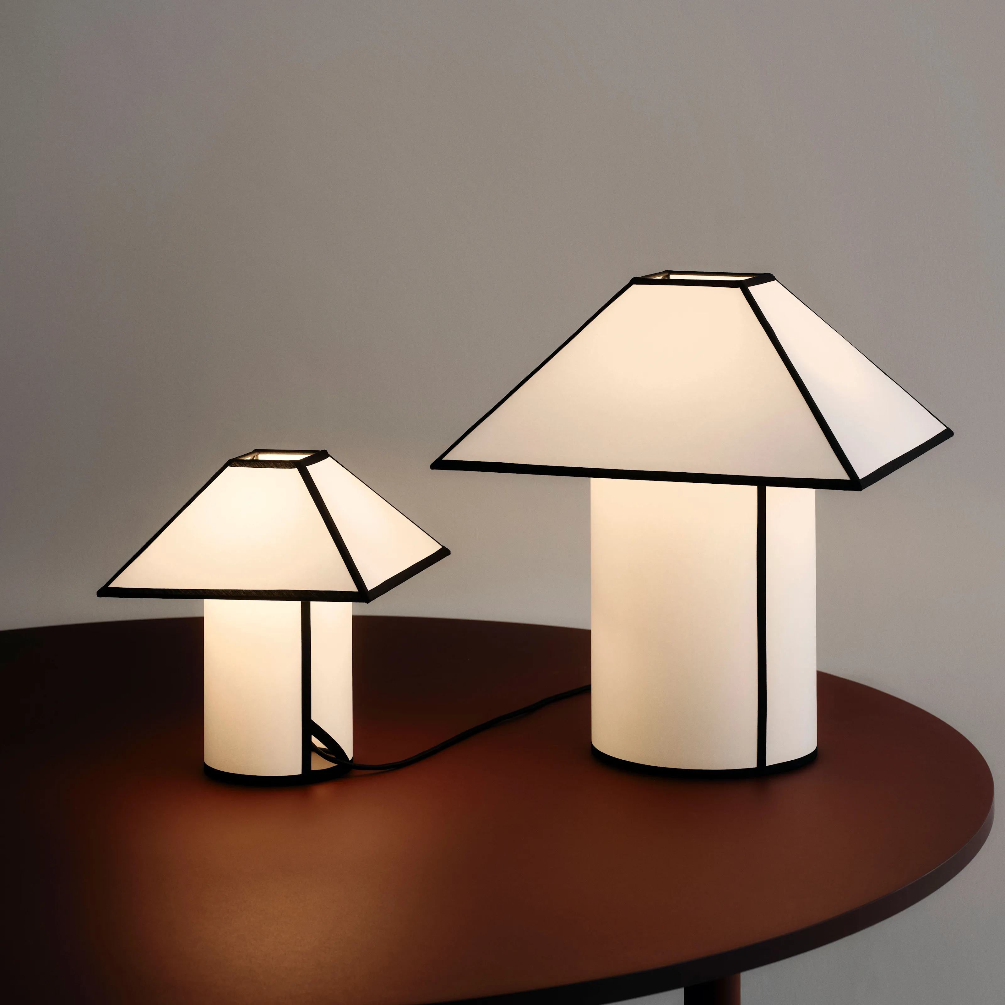 Ava Pyramid Table Lamp - 9