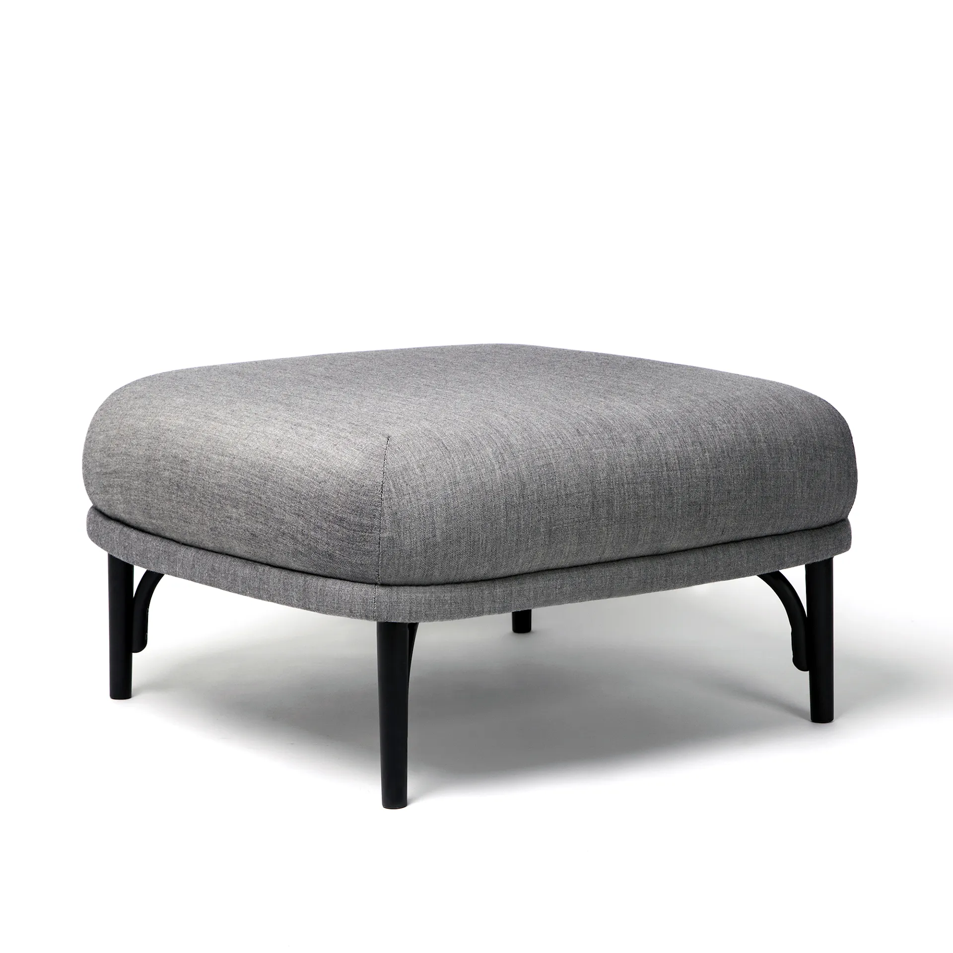 Targa Pouf - Gebrüder Thonet Vienna - GamFratesi - NO GA