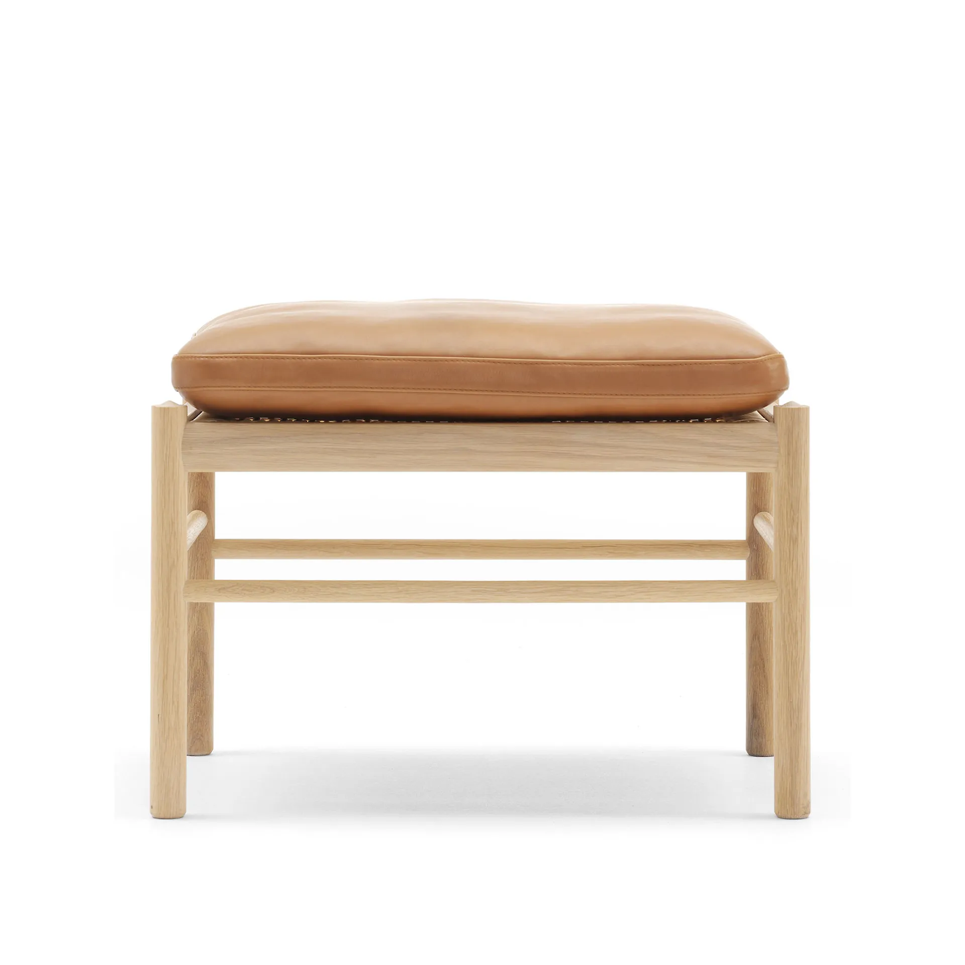 OW149F Colonial Footstool - Ek - Carl Hansen - NO GA