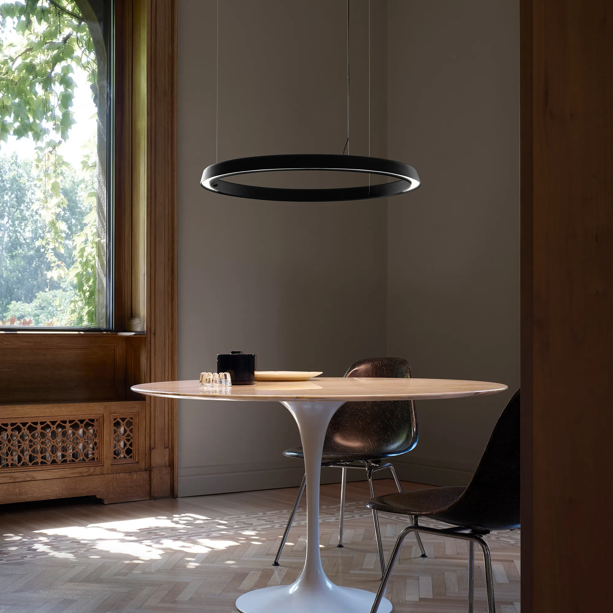 Compendium Circle Suspension Brass - 2