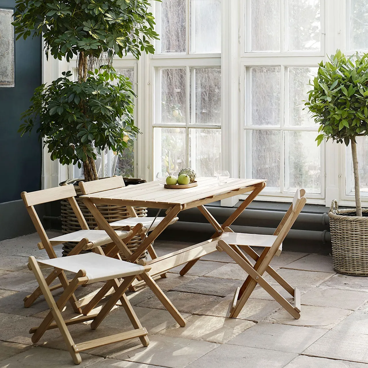 BM4570 matstol utomhus