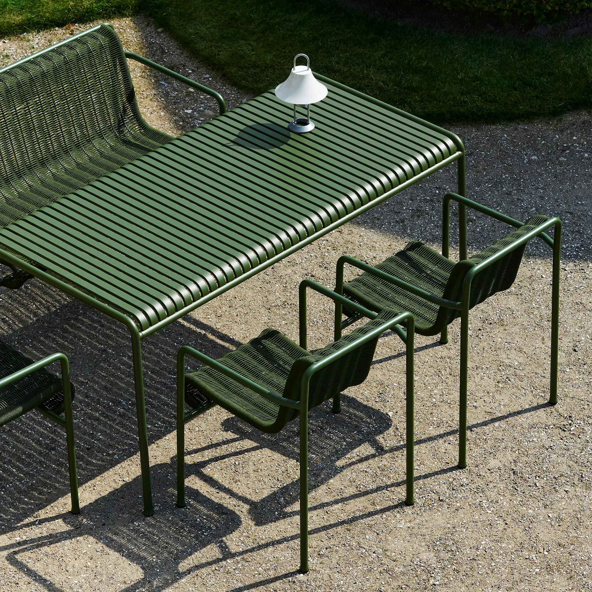 Palissade Cord trädgårdsbänk med armstöd - HAY - Ronan & Erwan Bouroullec - NO GA