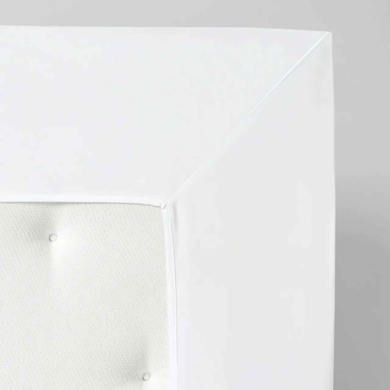 Satina White kuvertsytt underlakan