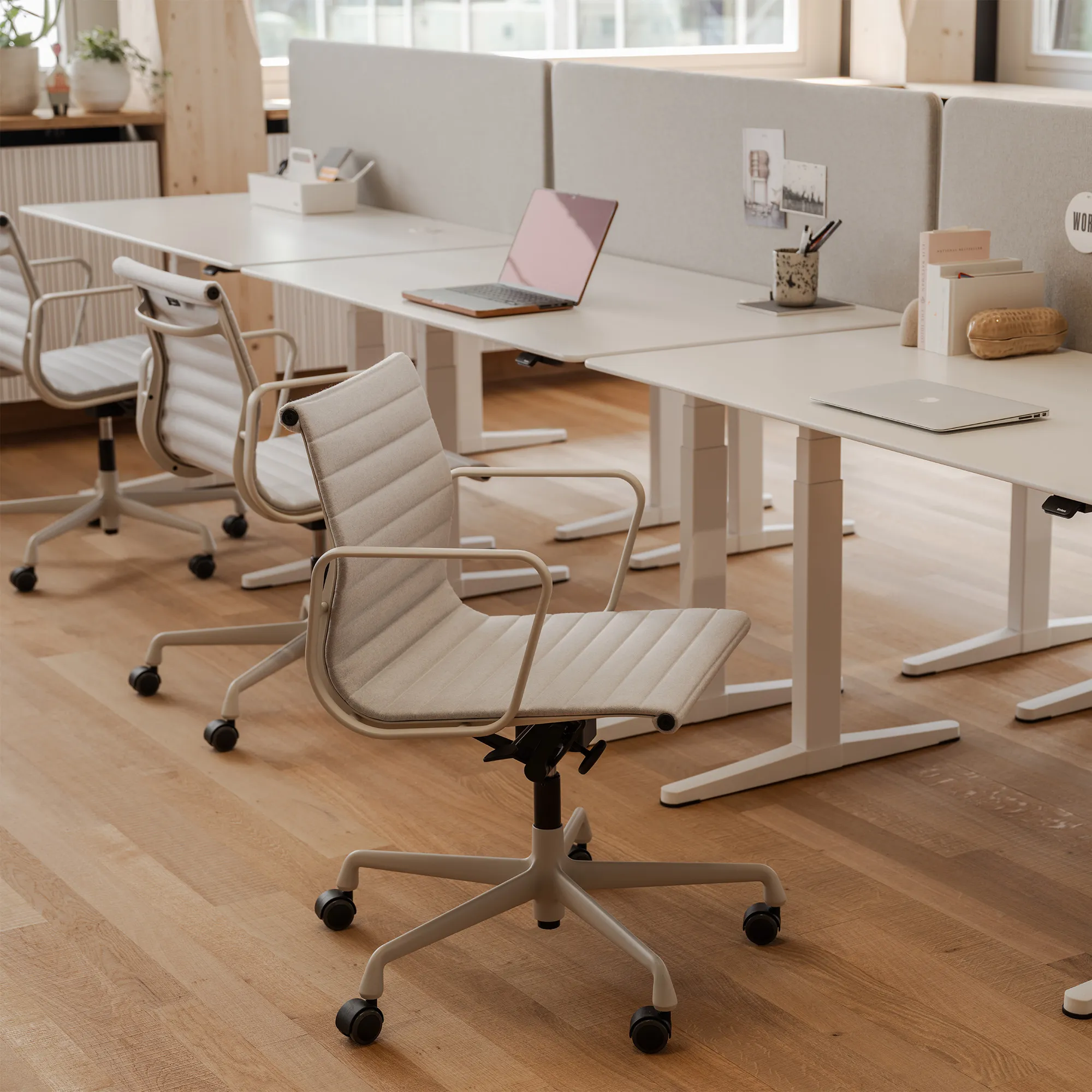 EA 117 Aluminium Chair skrivbordsstol - 3