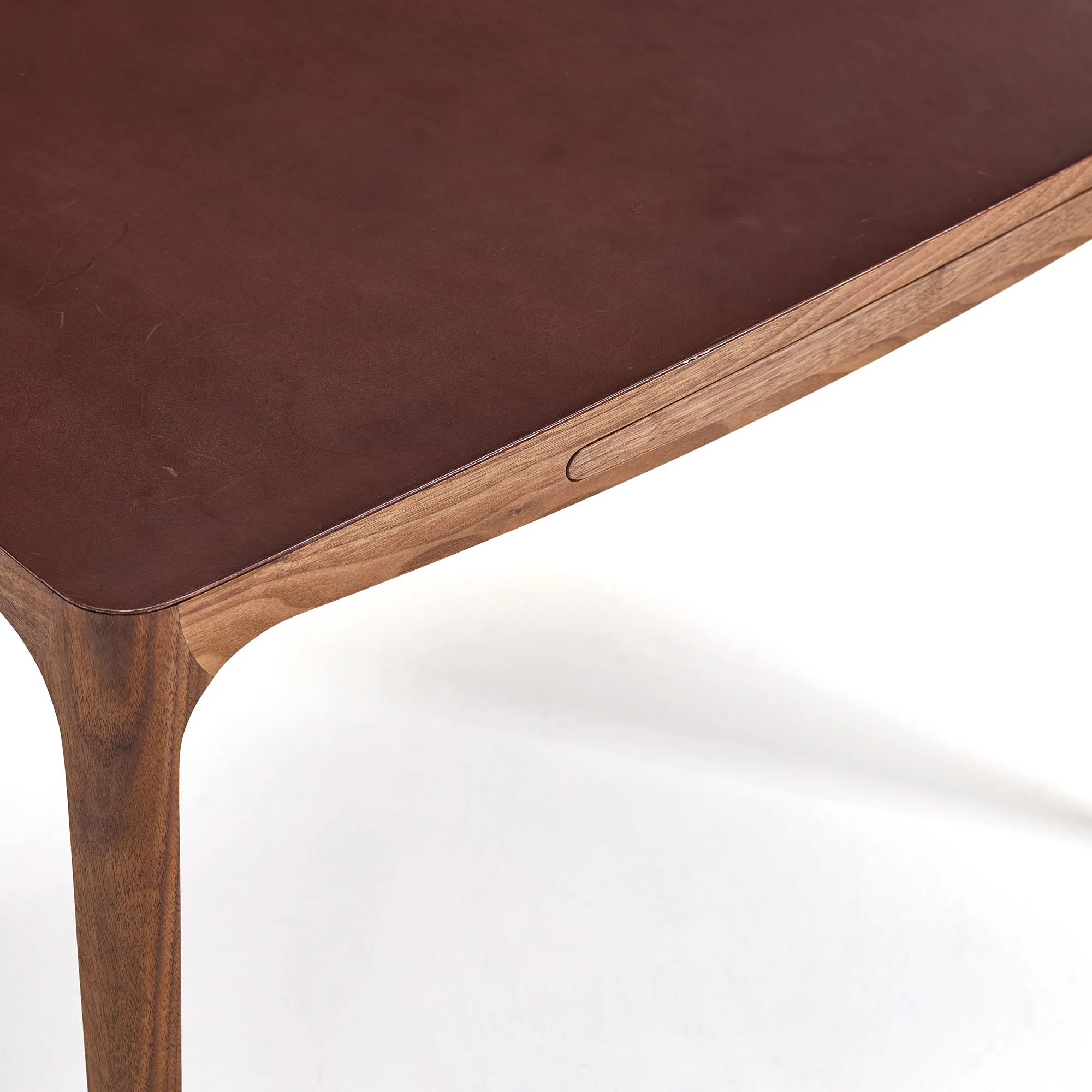 AK 1310 Ro Desk - 3