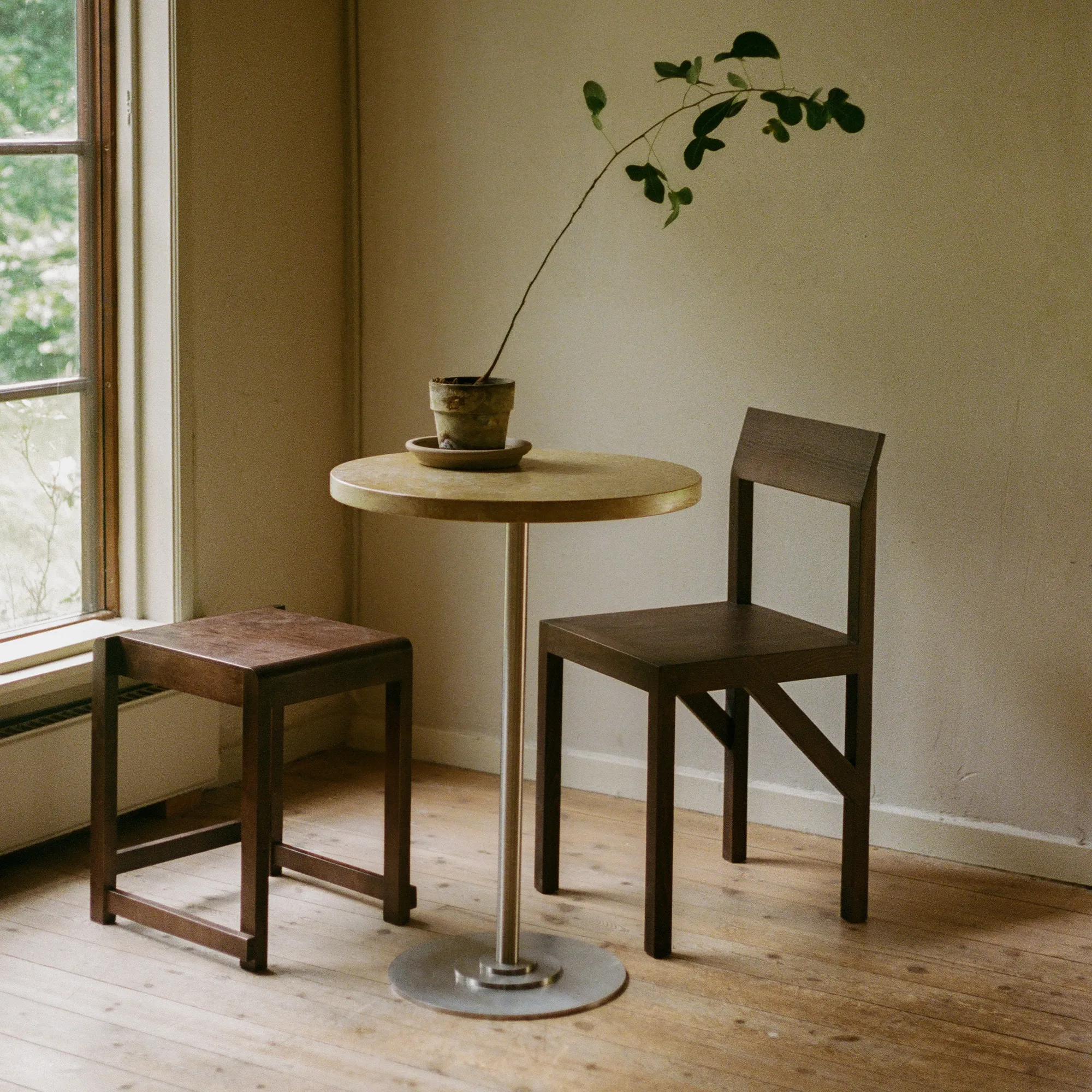 Low Stool 01 sittpall - 12