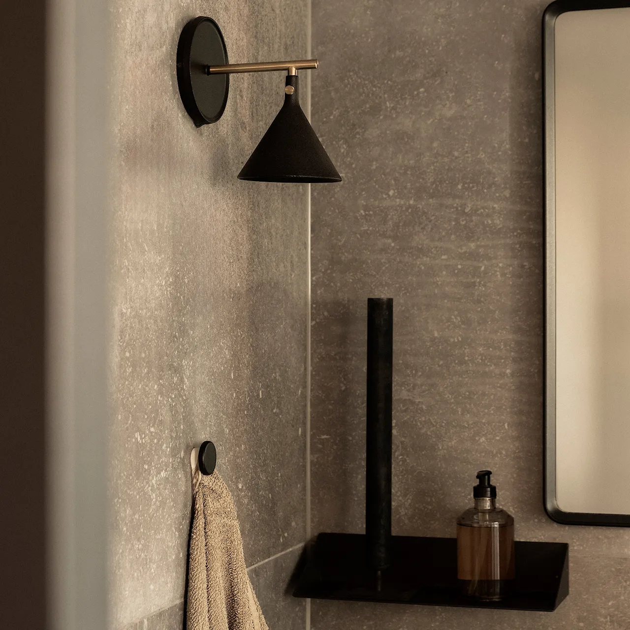 Cast Sconce vägglampa diffuser