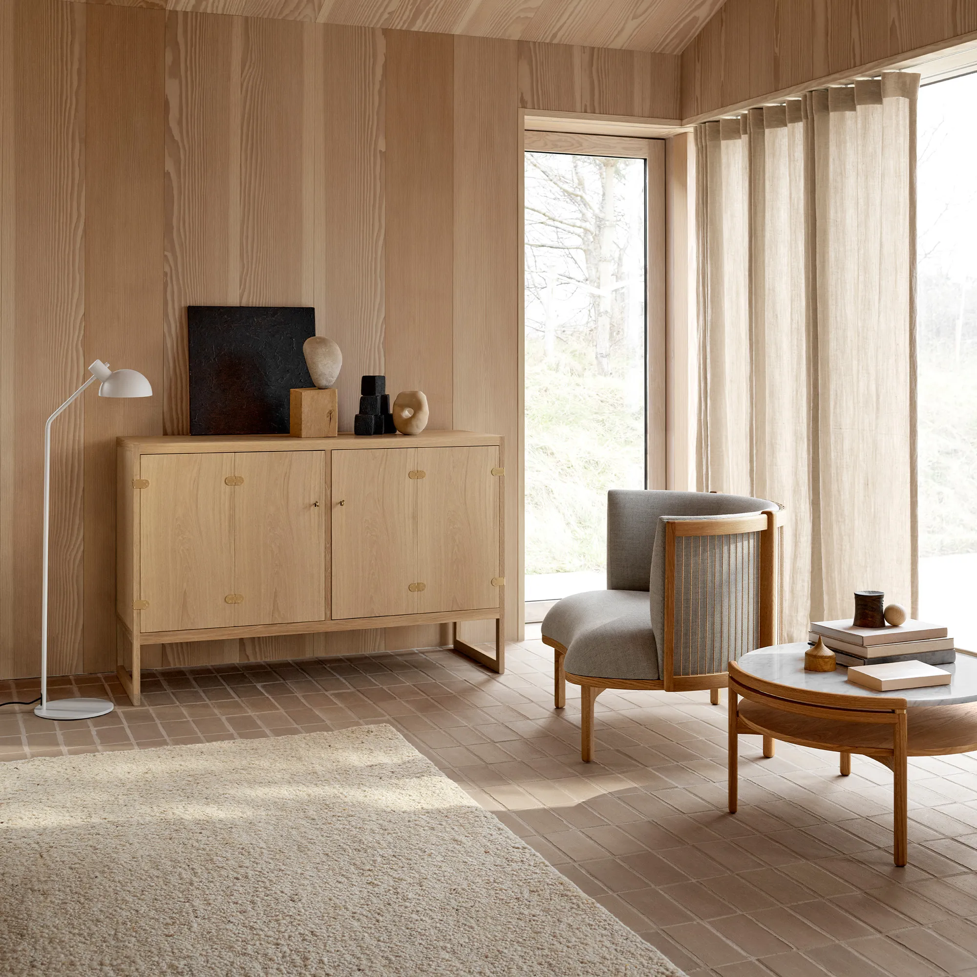 image 4 of 9