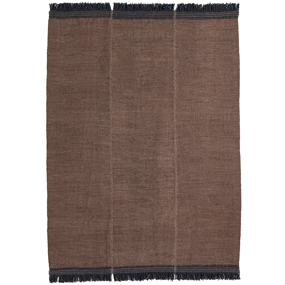 Mia ullmatta Brown