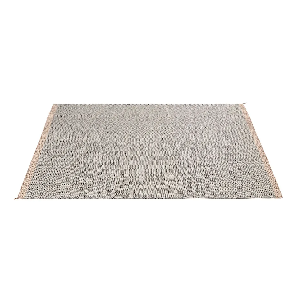 Ply rug black/white