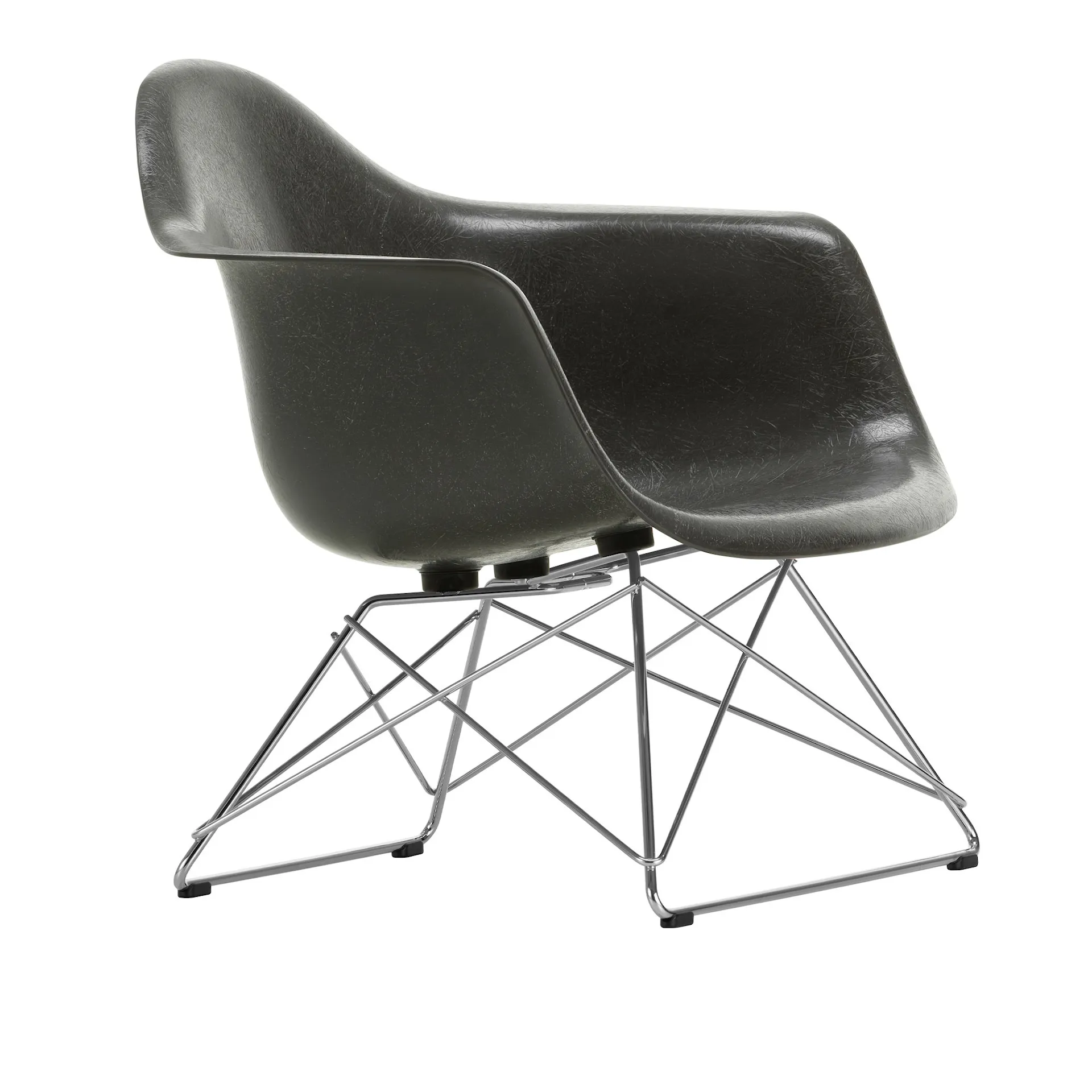 Eames Fiberglass Armchair LAR fåtölj Chrome - Vitra - Charles & Ray Eames - NO GA