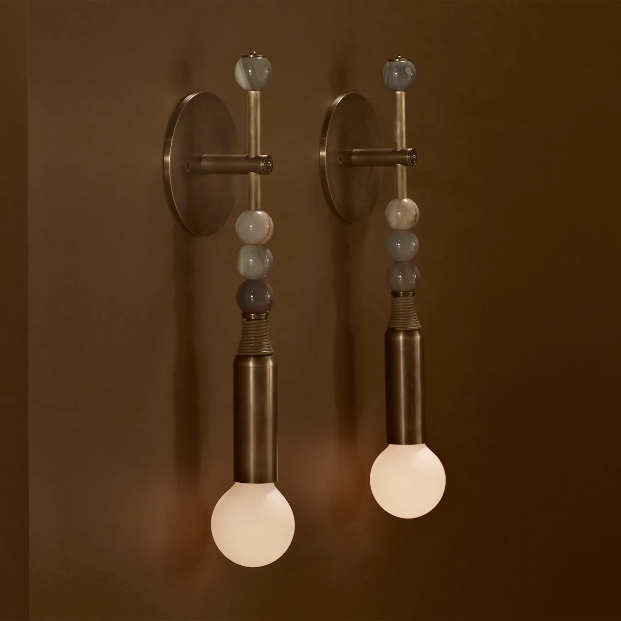 Talisman : 1 Sconce - Aged Brass