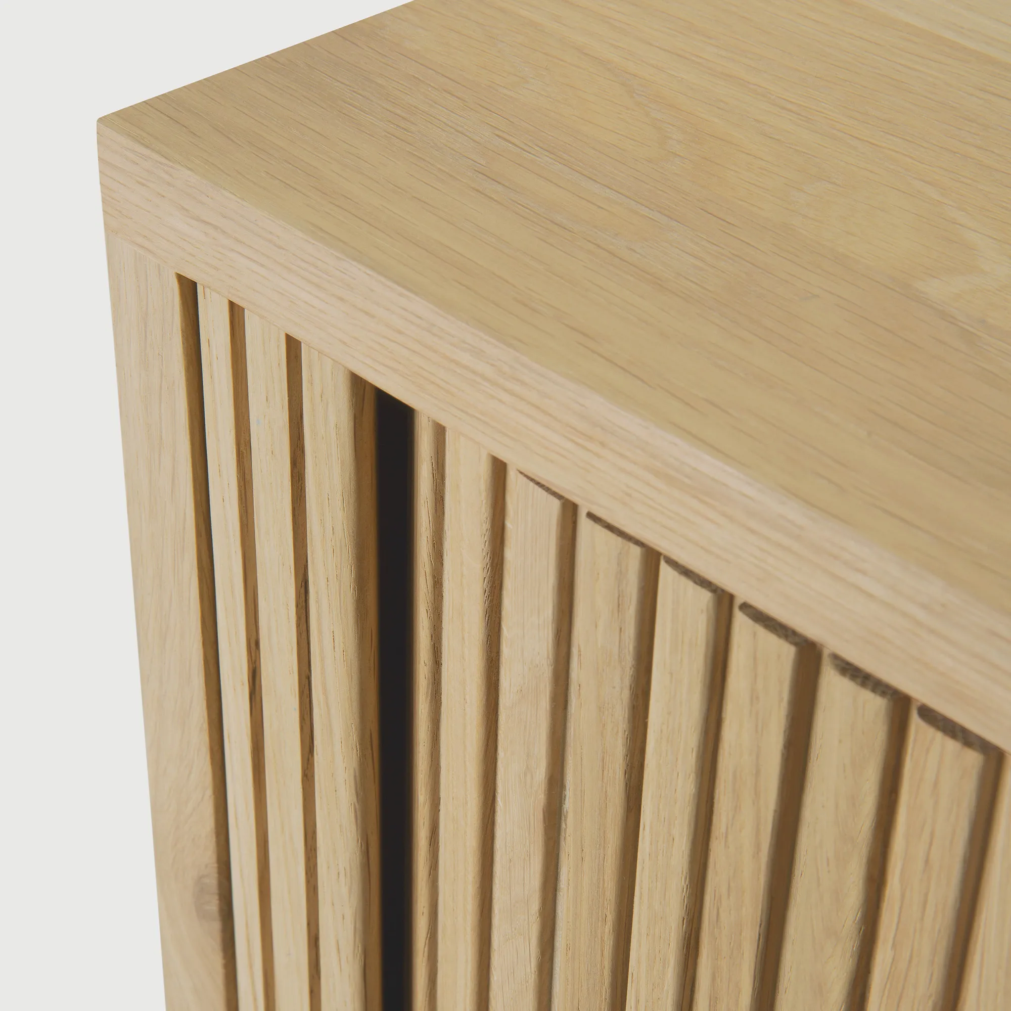 Roller Max sideboard