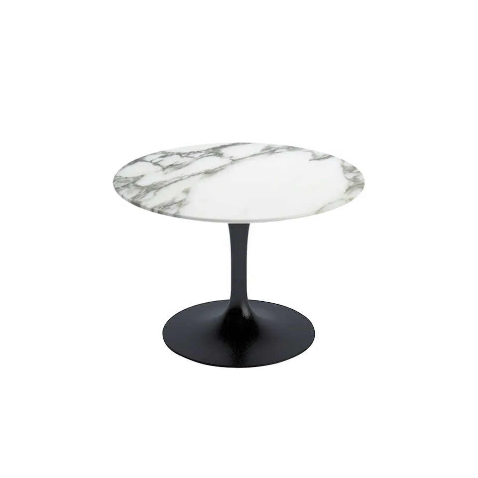 Saarinen Round Table - Soffbord, Svart underrede, skiva i matt vit Arabescato marmor, H: 36, Ø 51