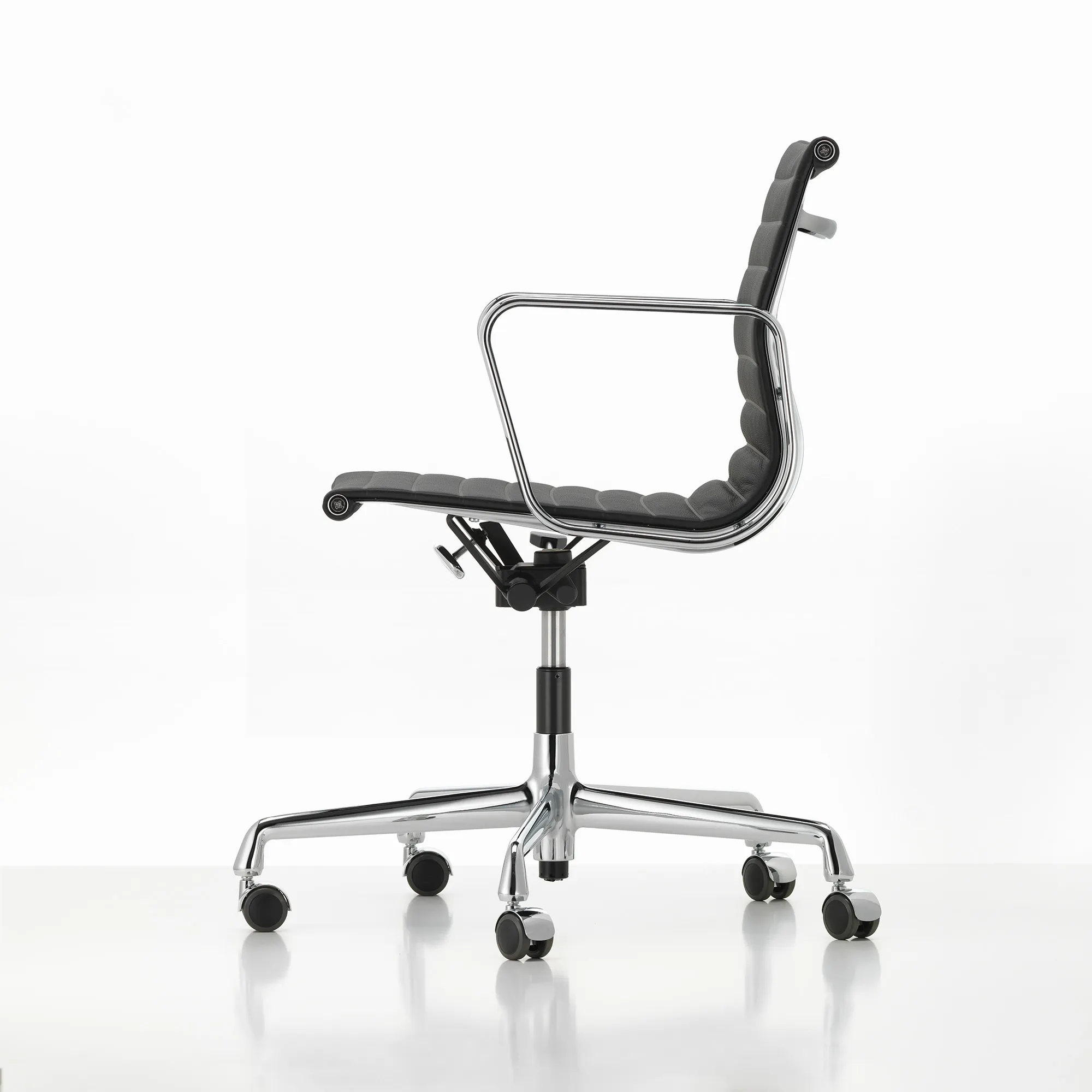 EA 117 Aluminium Chair skrivbordsstol - 13