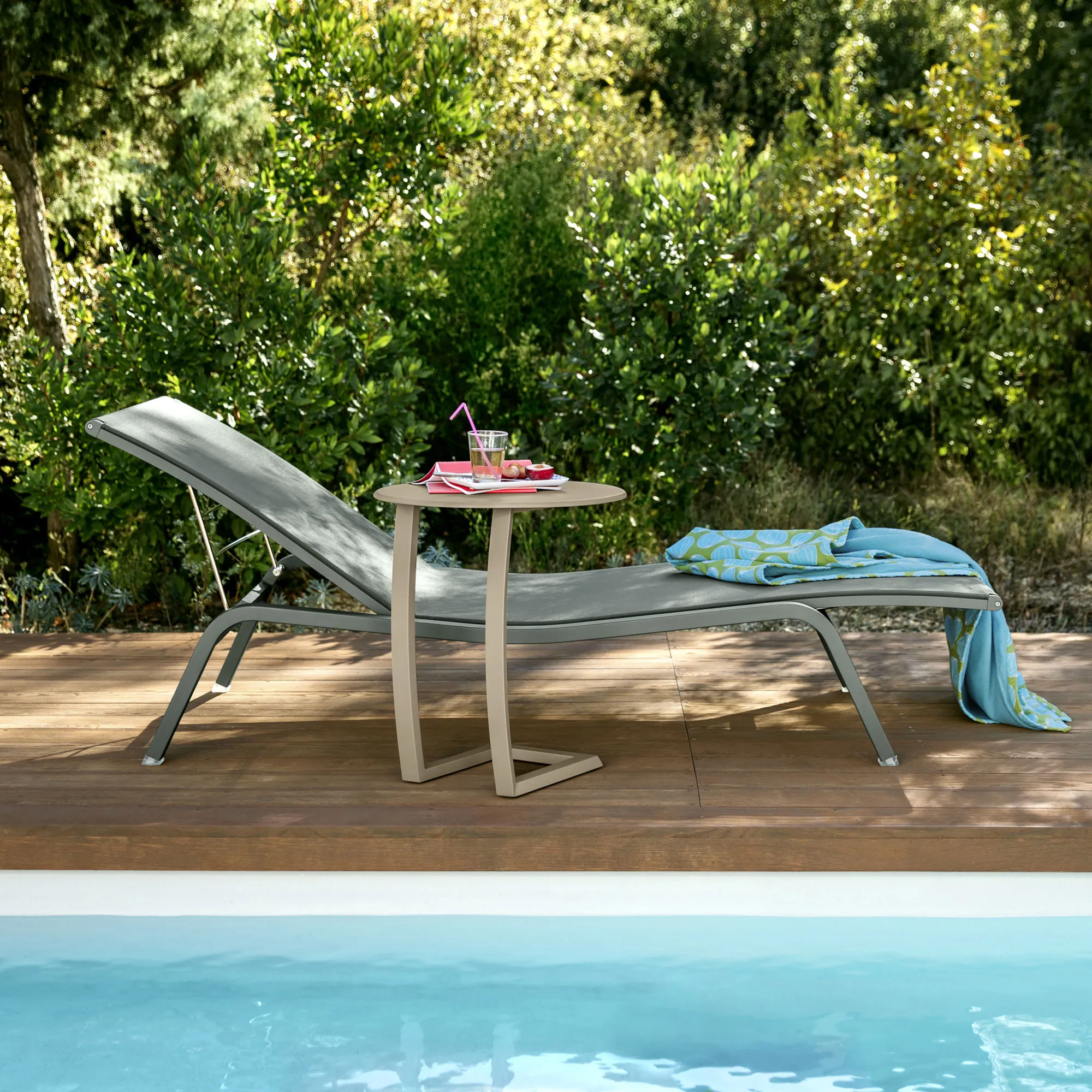 Alizé XS Sunlounger - 3