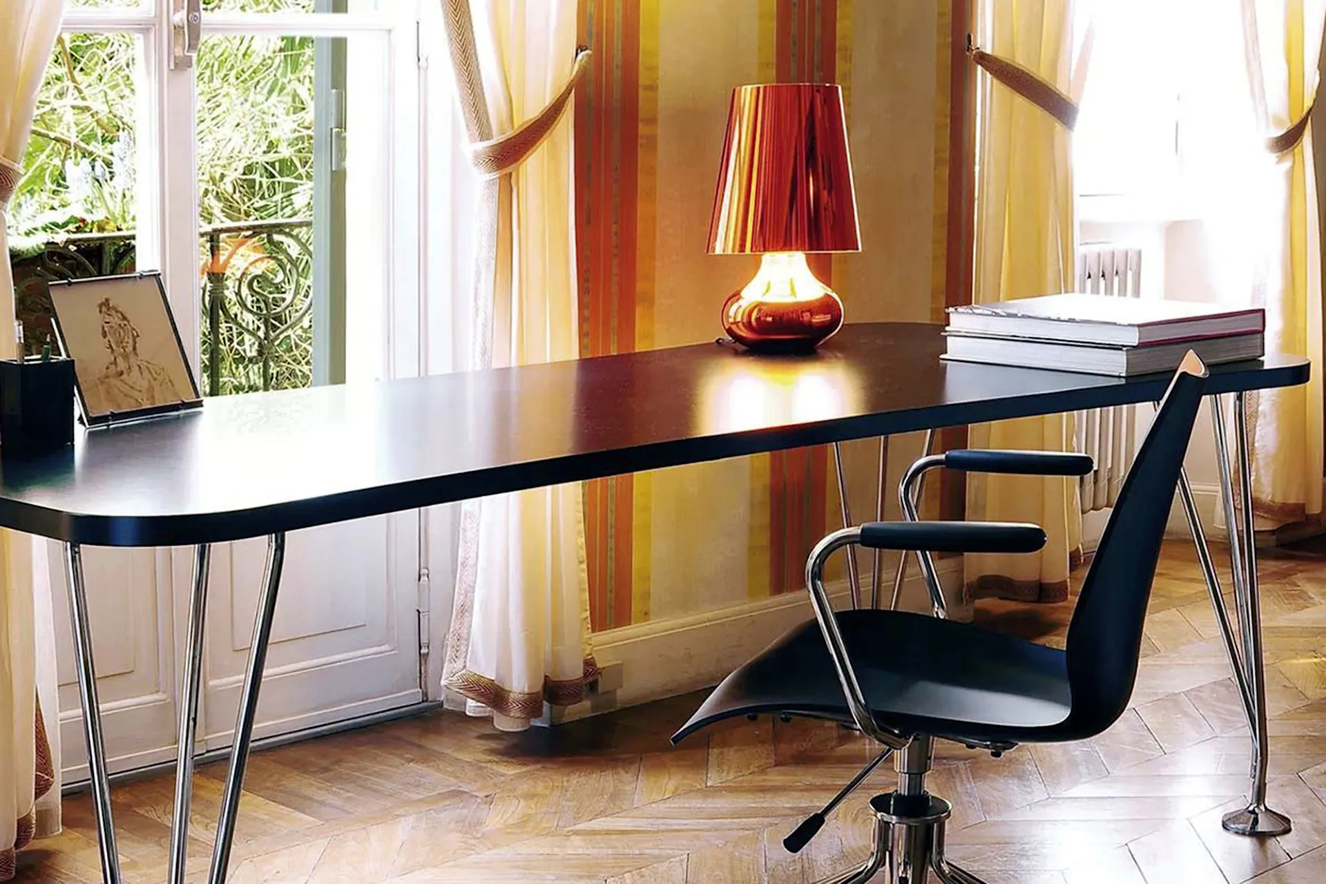 Cindy Table Lamp - Kartell - NO GA