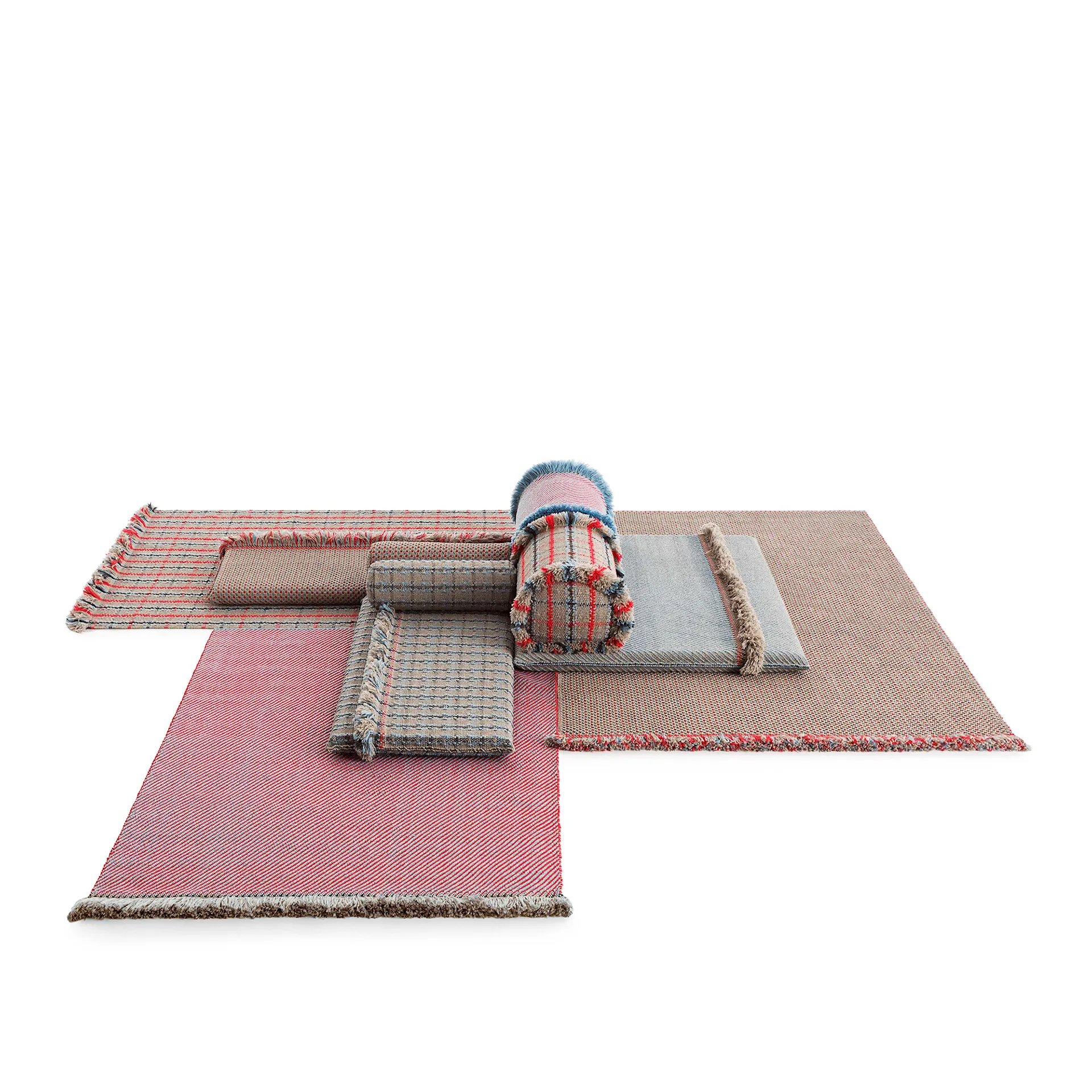 Garden Layers Rug - Diagonal Almond/Red - GAN - Patricia Urquiola - NO GA