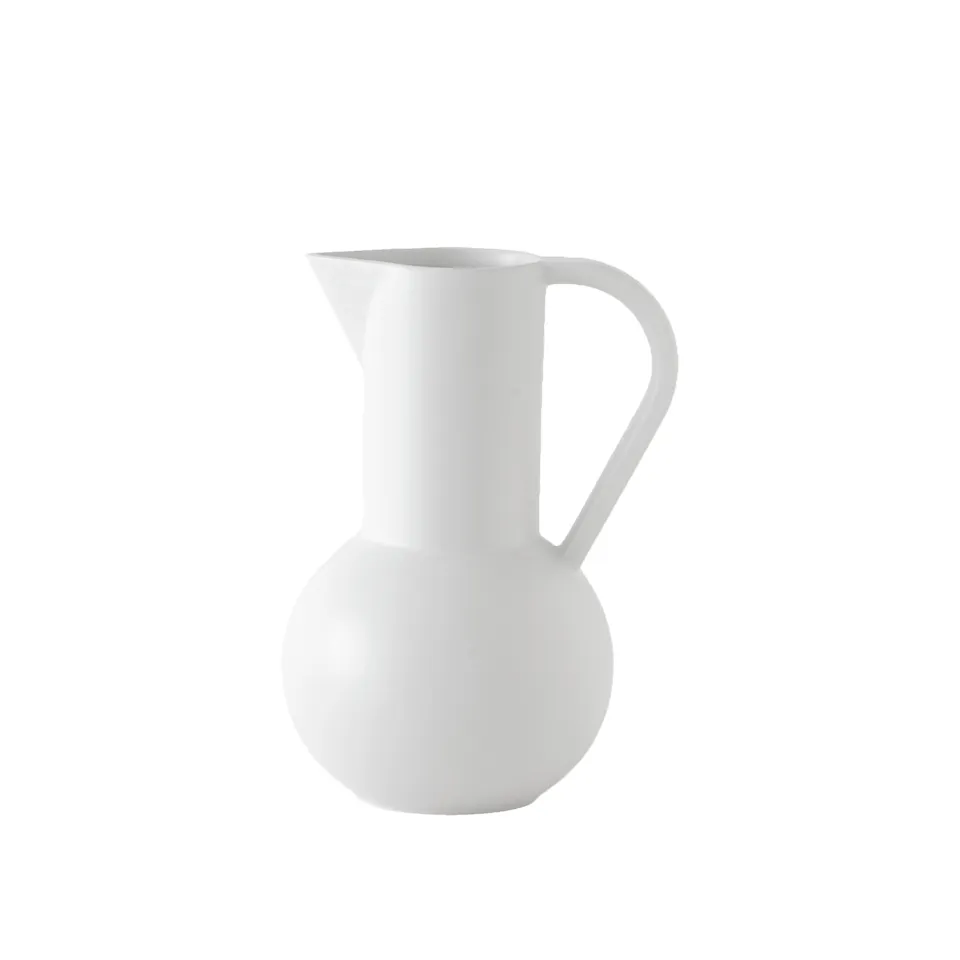 Strøm kanna mellan vaporous grey