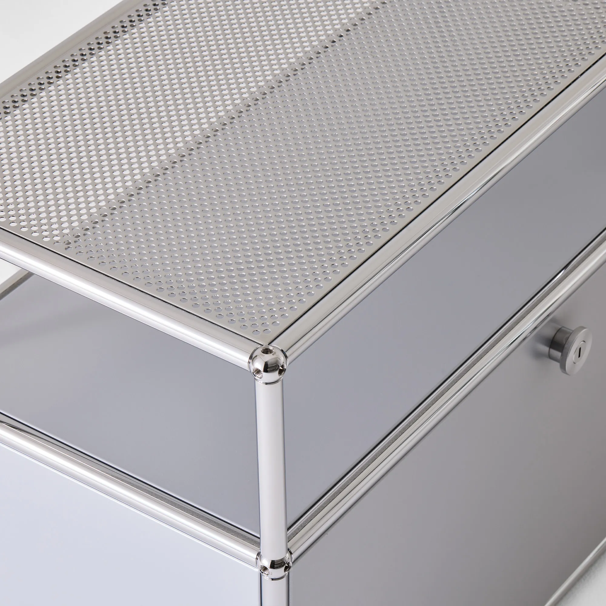 USM Haller TV-bänk Exclusive Edition