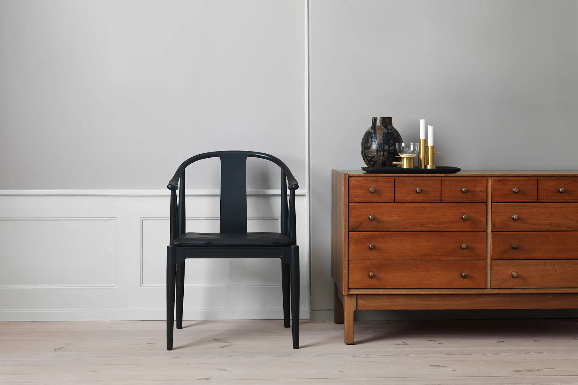 4283 Kinastolen - Fritz Hansen - Hans J. Wegner - NO GA